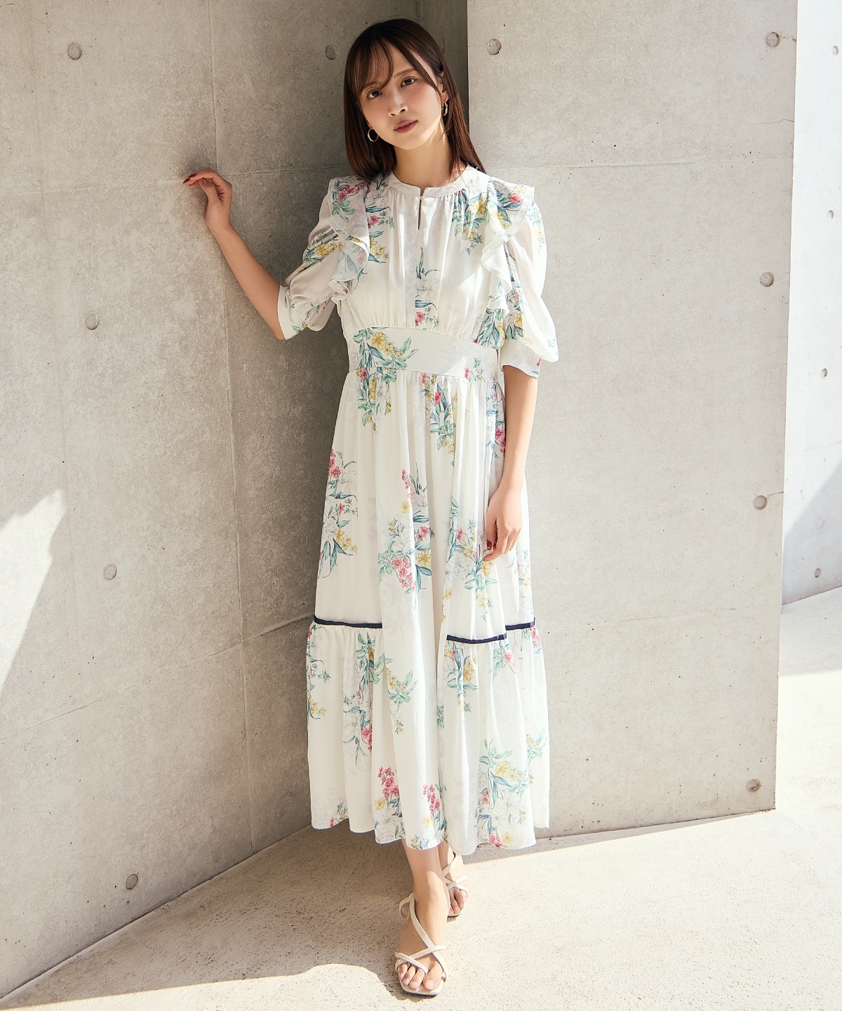 【先行予約受付中】シャドーフラワーブーケワンピース