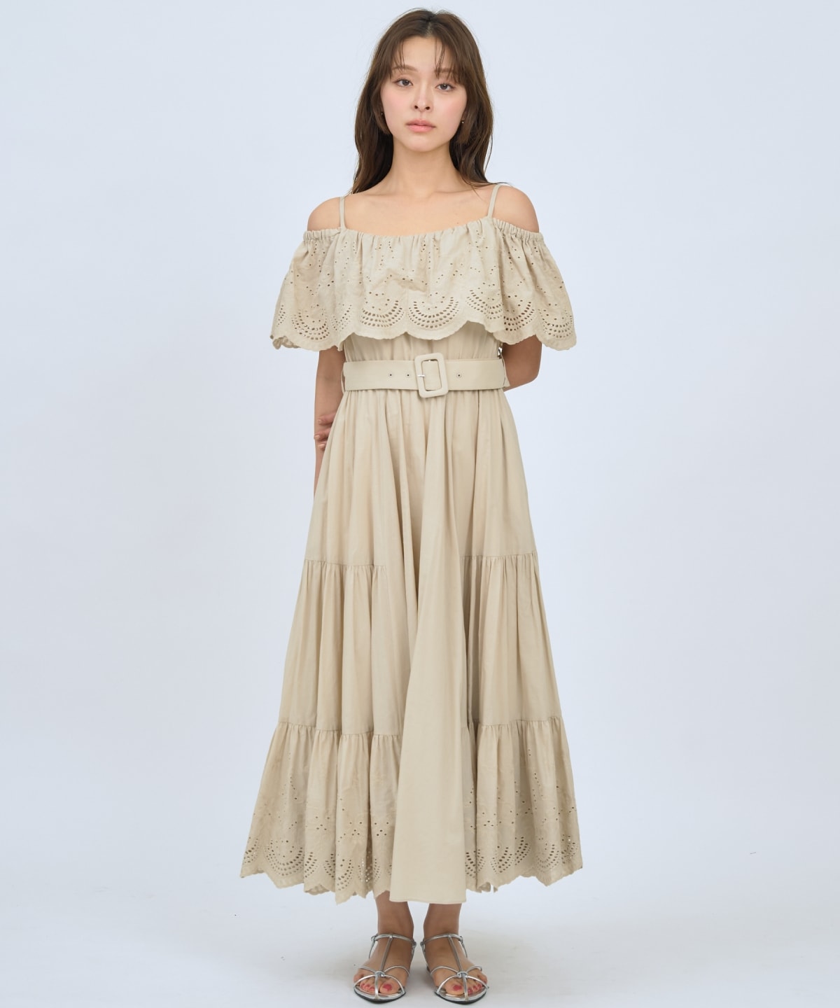 レースオフショルティアードワンピース
