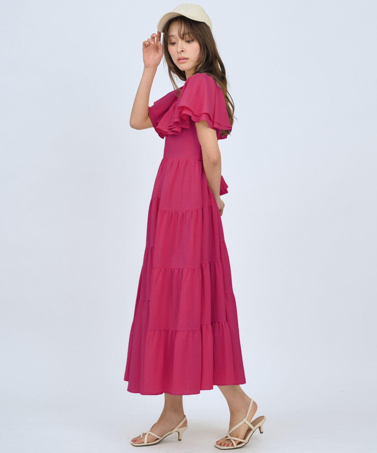 【先行予約受付中】Vネック襟レースティアードワンピース