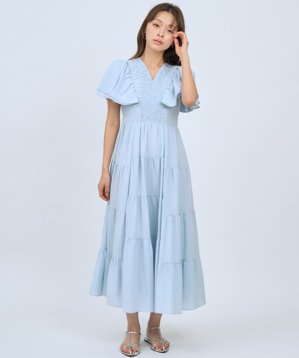 【先行予約受付中】Vネック襟レースティアードワンピース