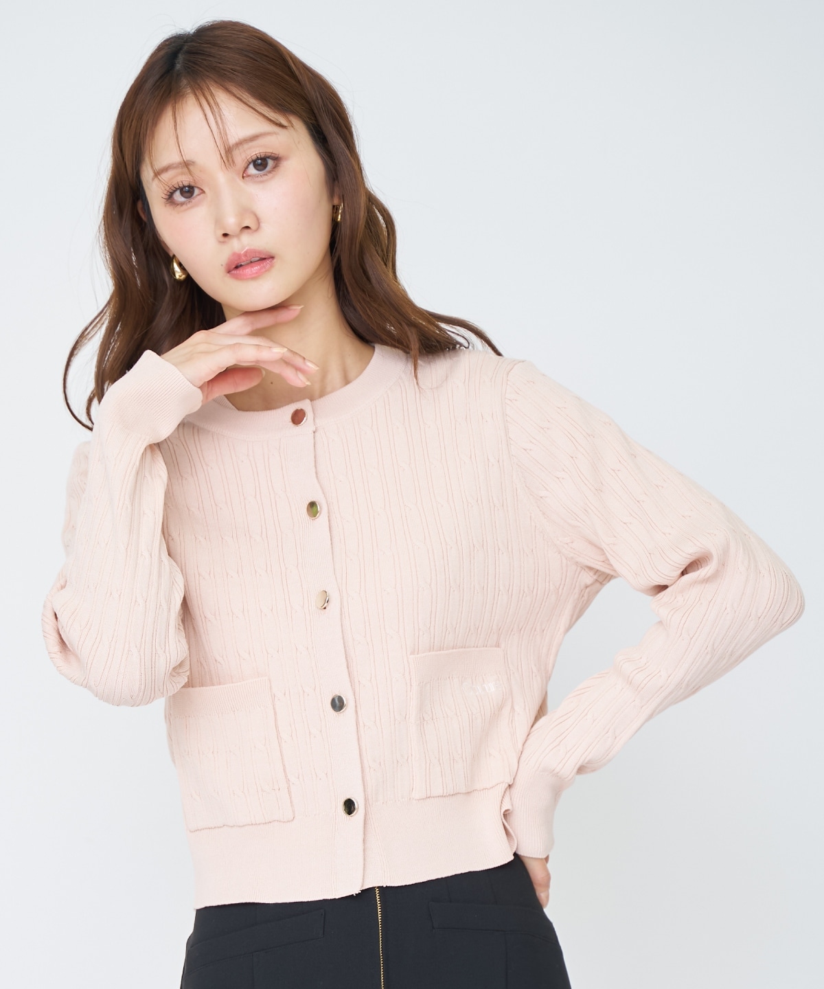 ケーブル編みカーディガンアンサンブル