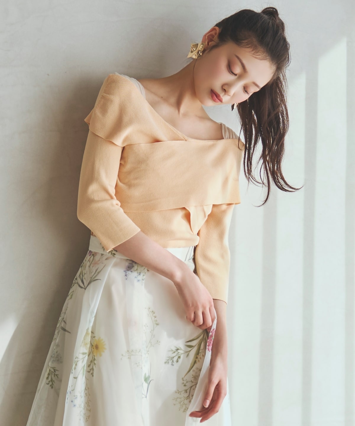 【先行予約受付中】7分袖クロスネックニットプルオーバー