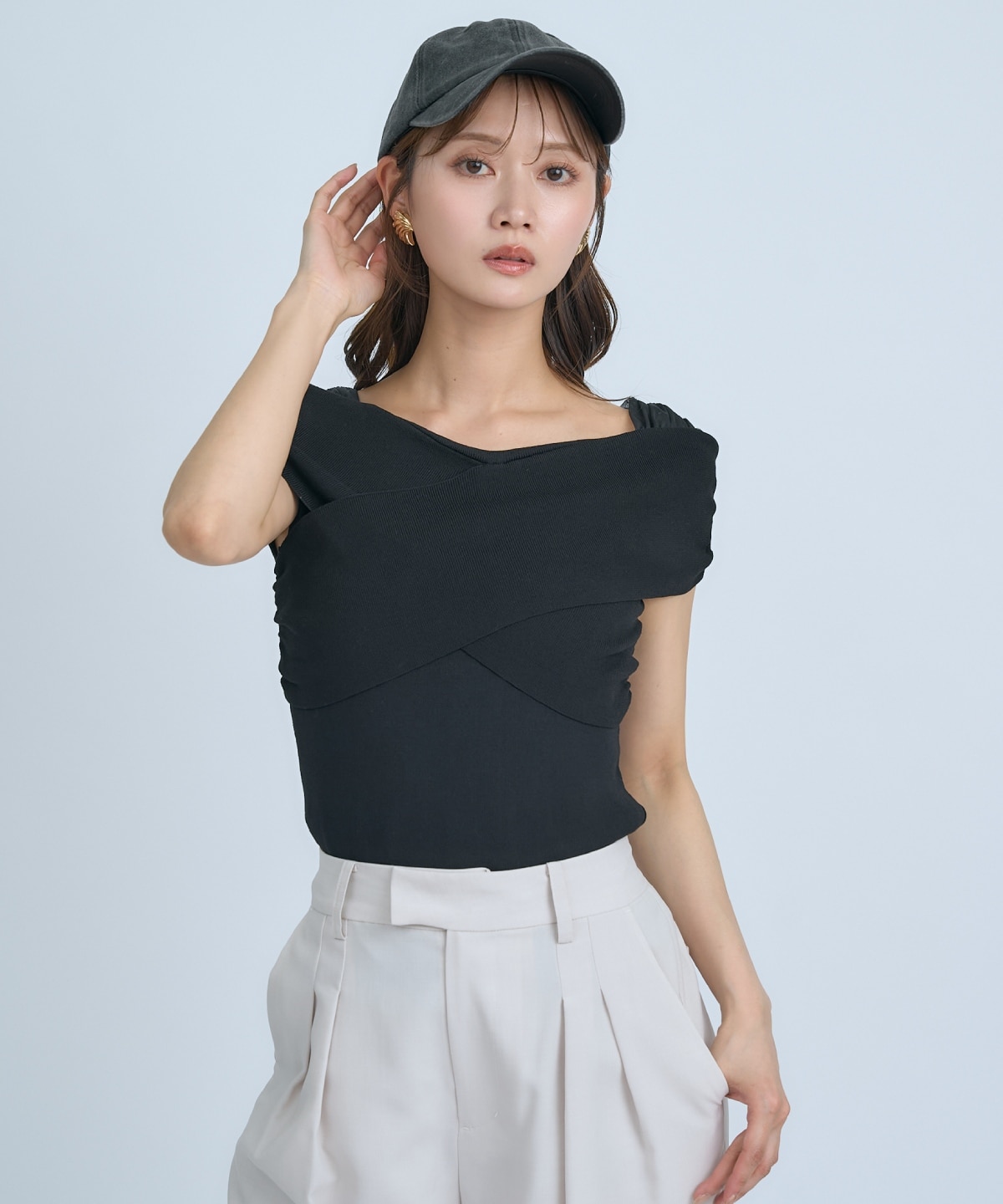 【先行予約受付中】クロスネックオフショルニットプルオーバー