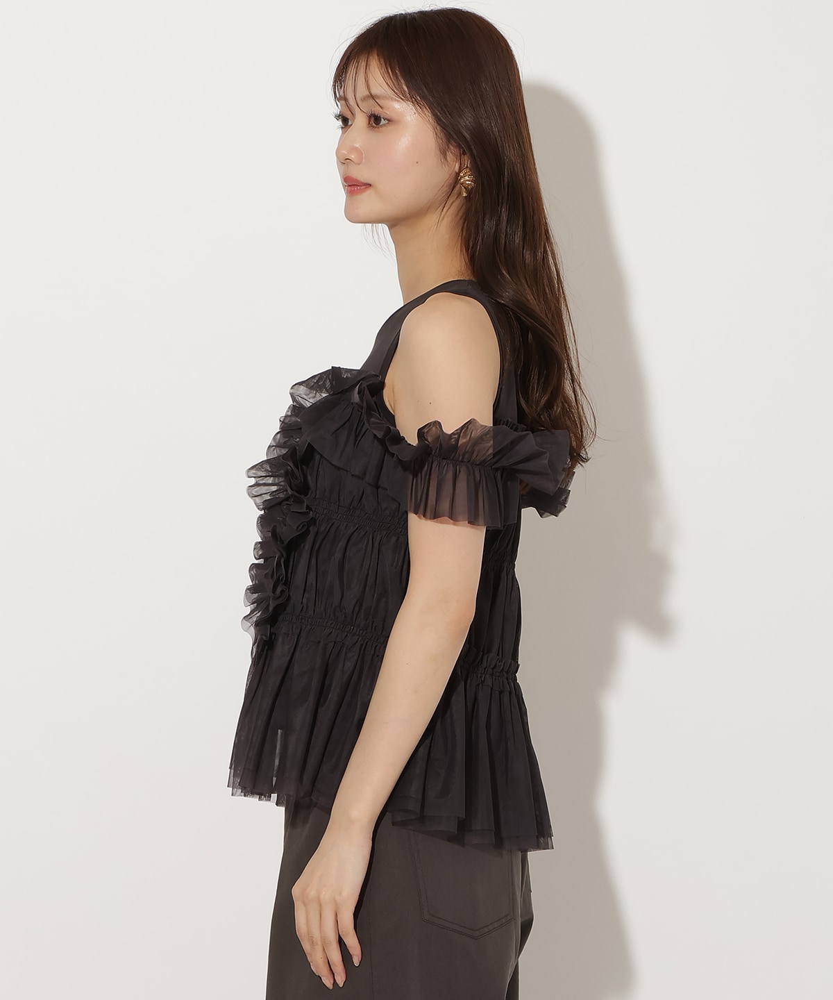 チュールレイヤードノースリーブＴシャツ