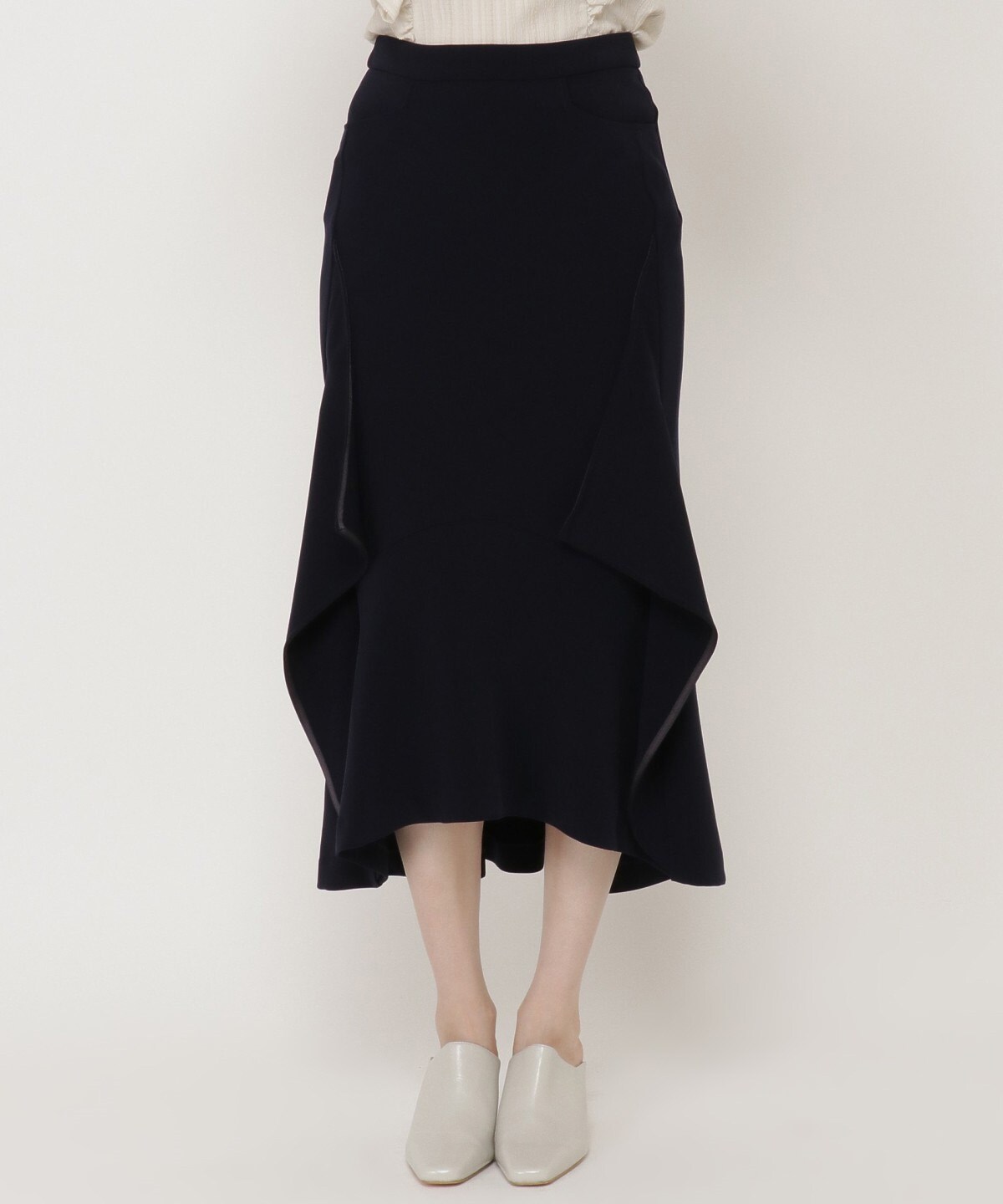 裾変形マーメイドフレアスカート