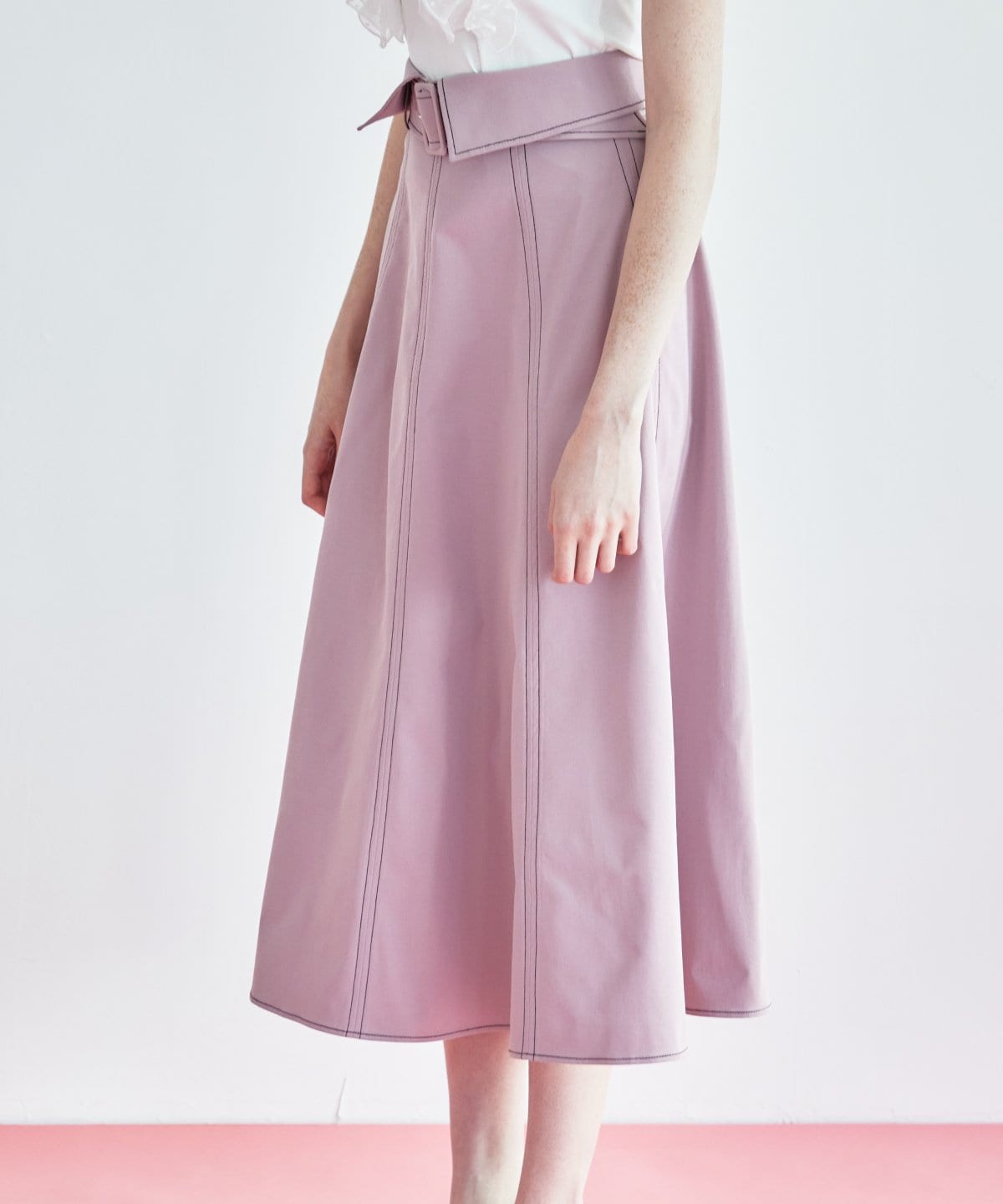 ステッチカラーフレアスカート