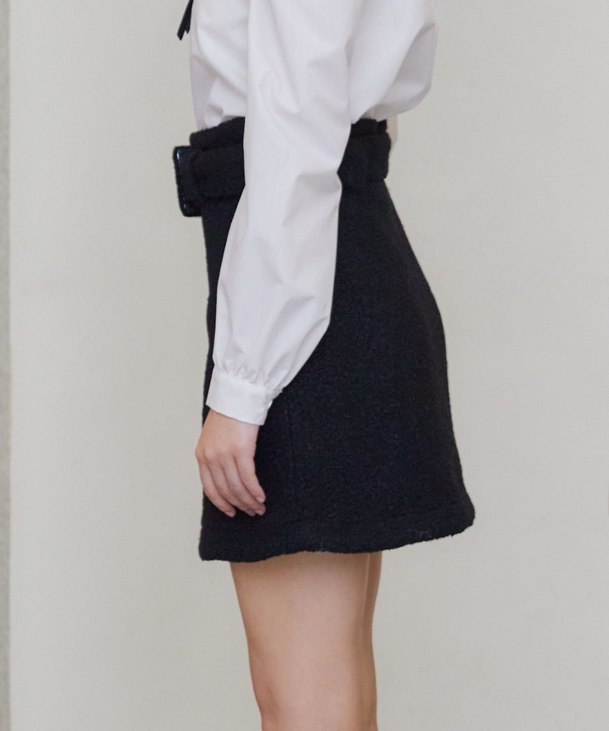 ベルティッドブークレミニスカート