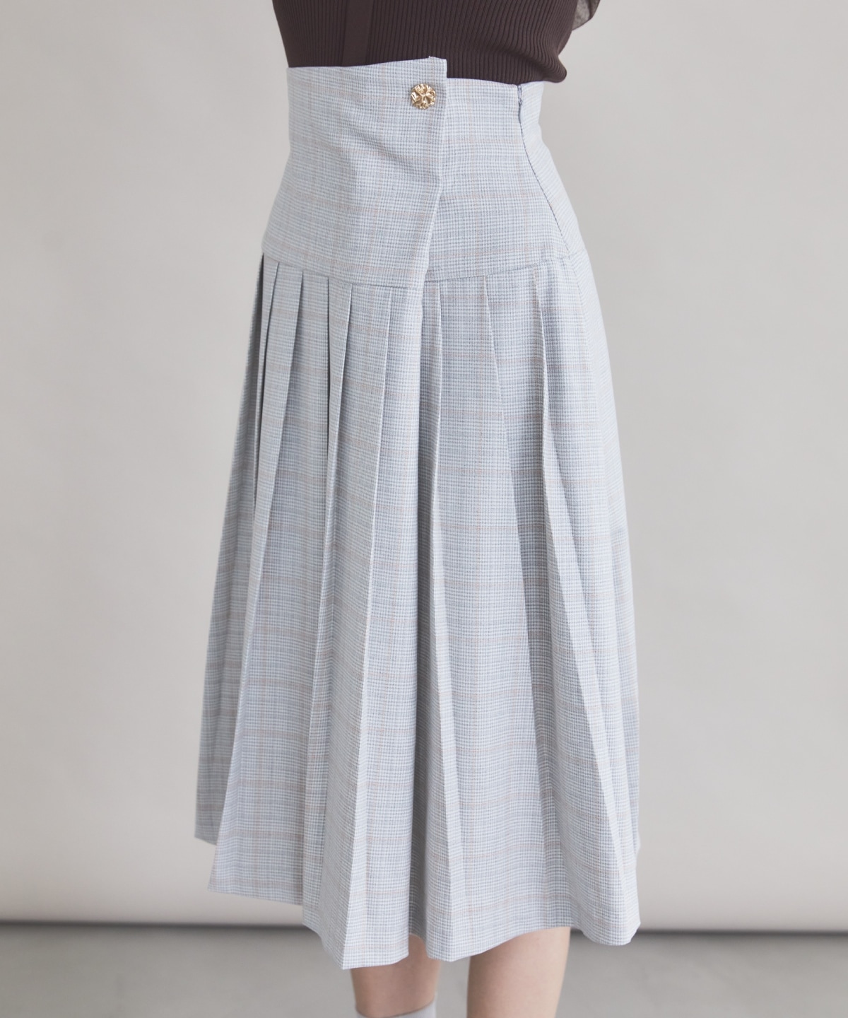 ロースイッチングプリーツスカート