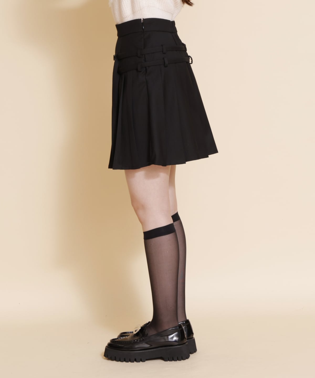 ダブルベルトプリーツミニスカート