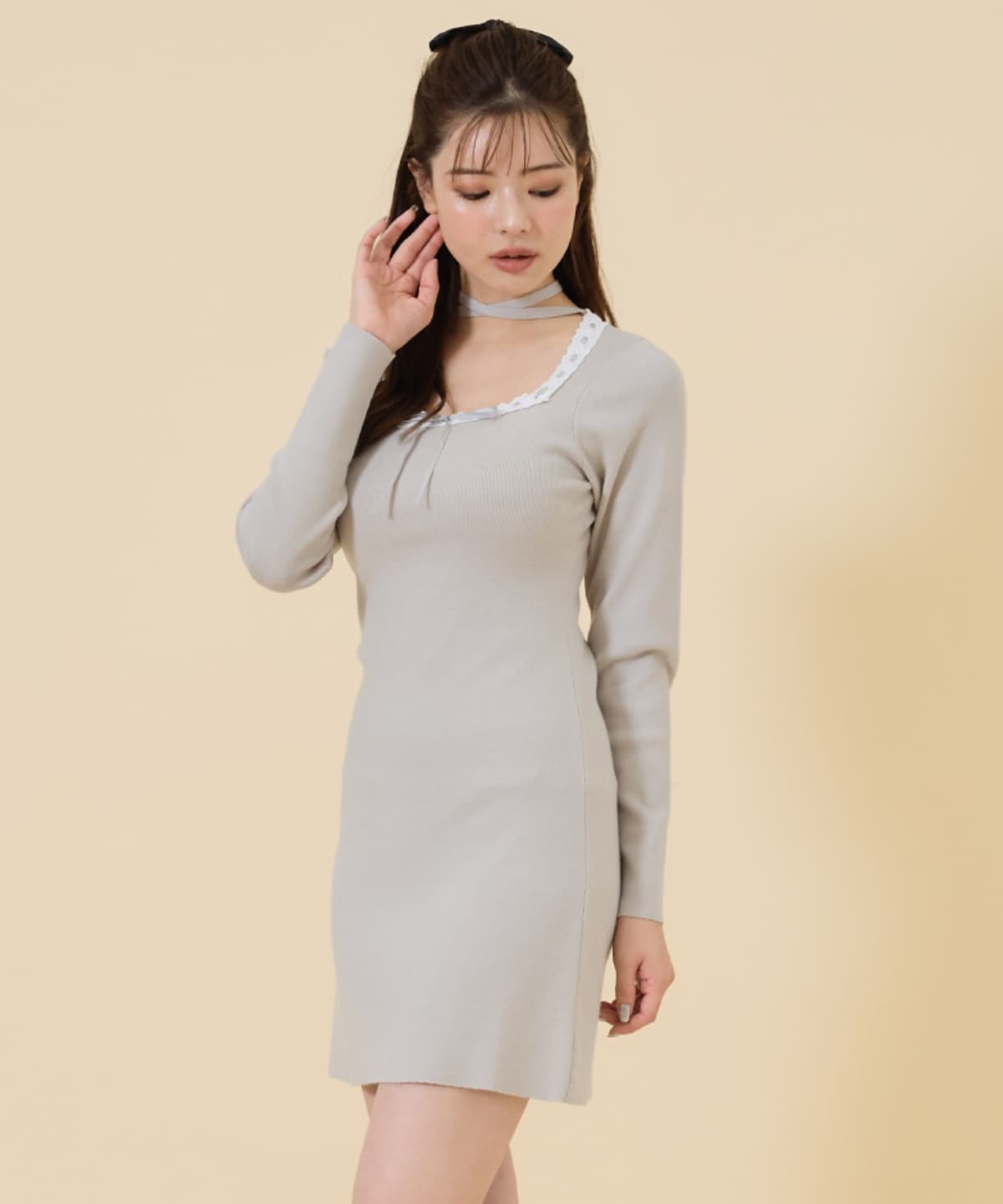 レーストリミングニットワンピース