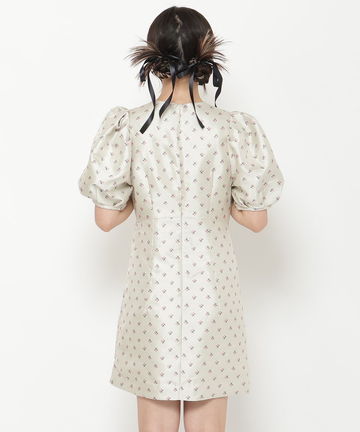 ジャガードフラワーミニワンピース