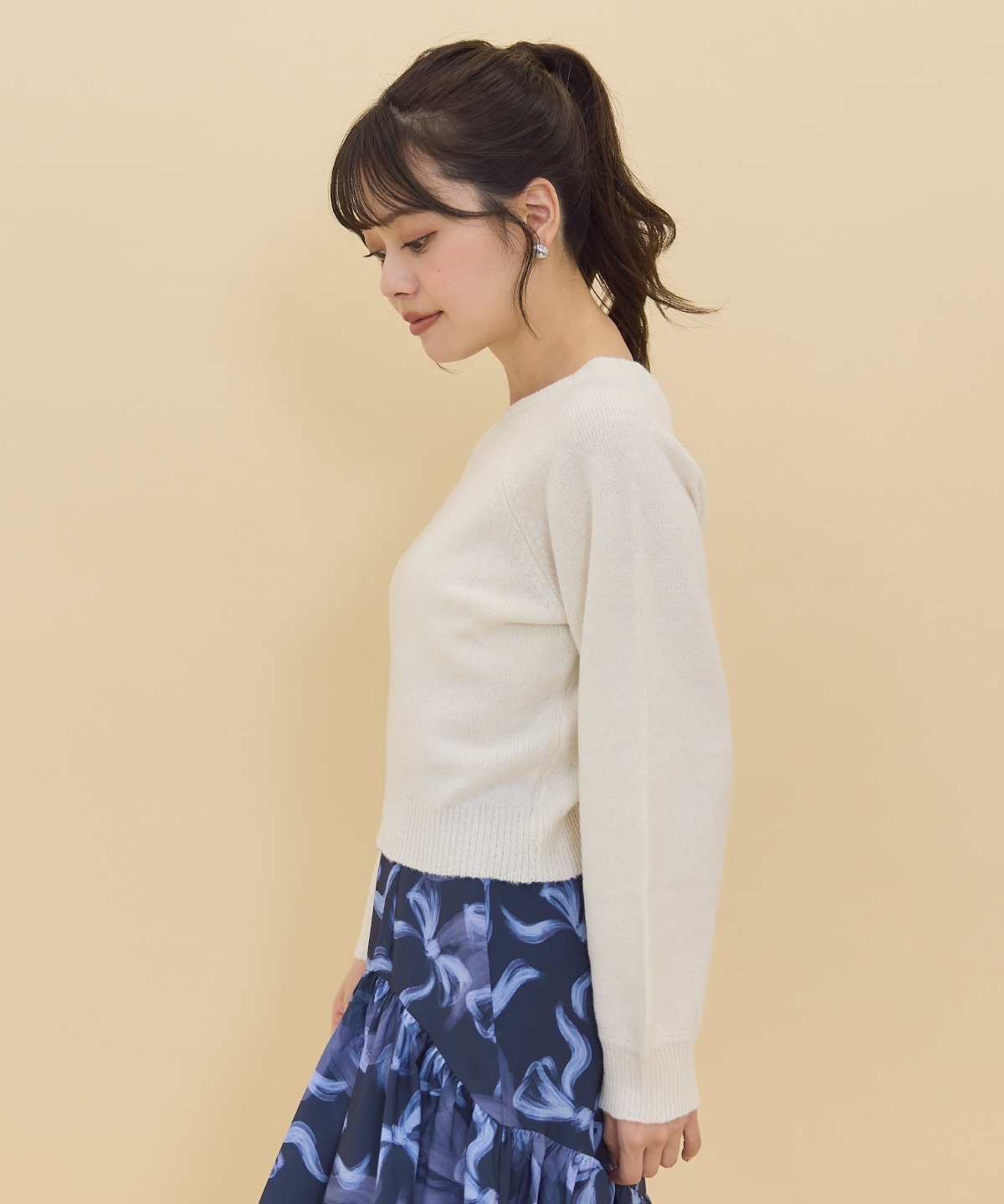 ワンショルリボンレースニット