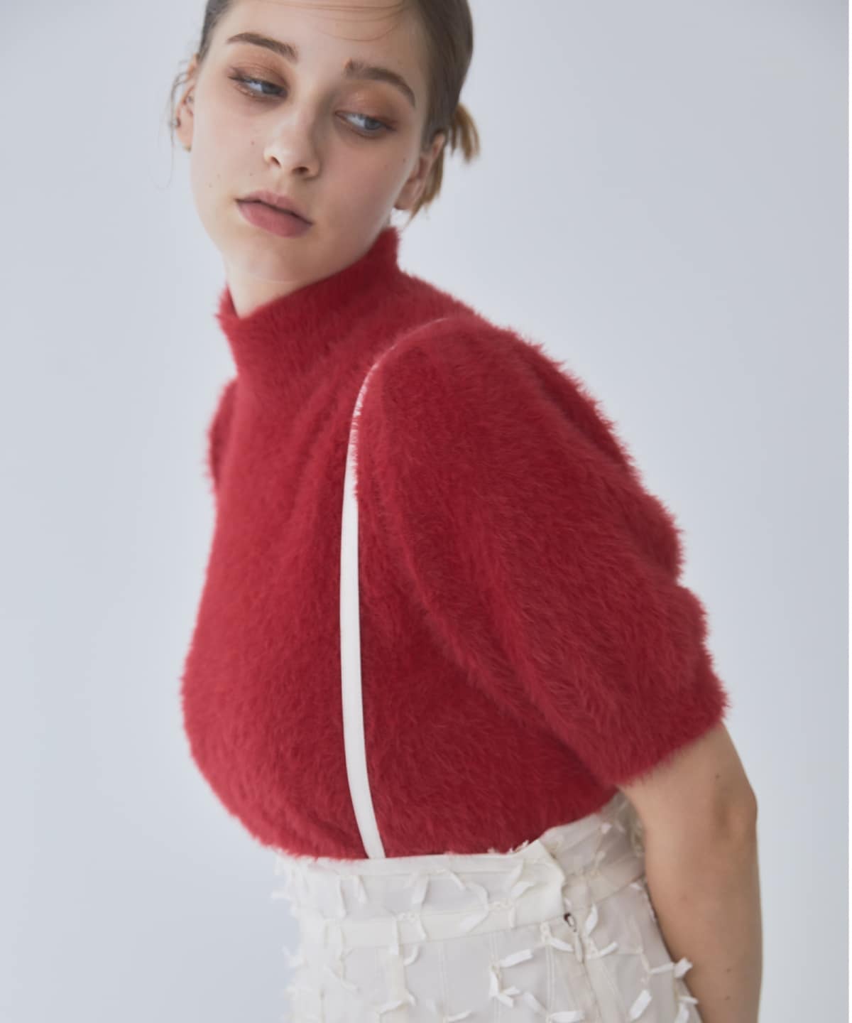 フェザーライク半袖ニットプルオーバー