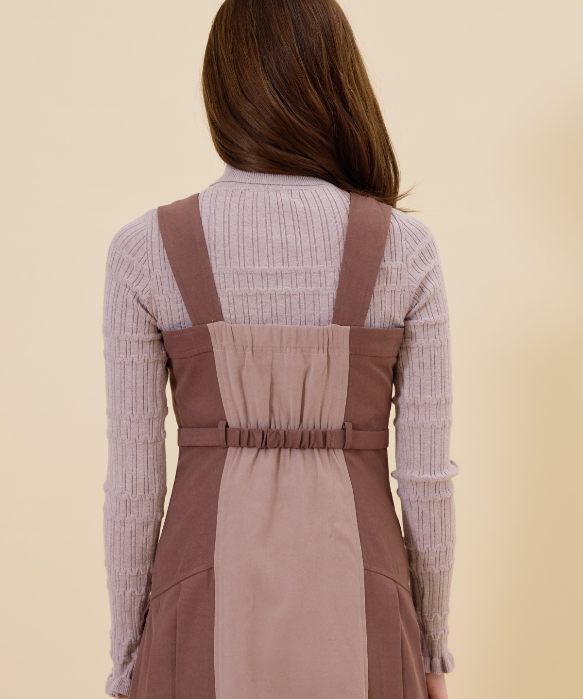 デザインリブタートルニット