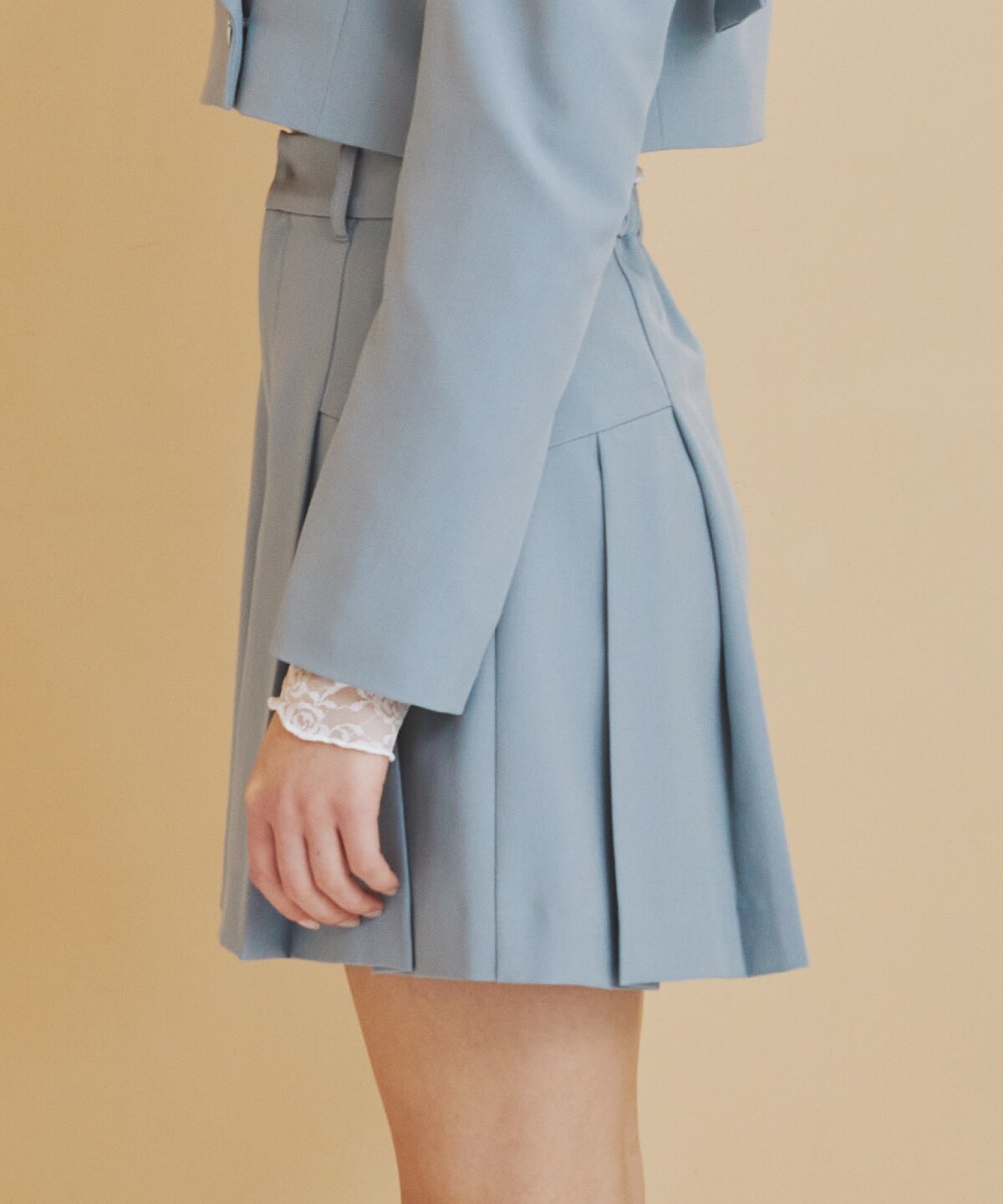 【セットアップ可能】プリーツショートパンツ