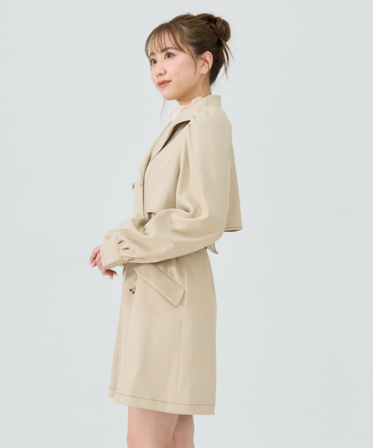 パフスリーブミニトレンチコート