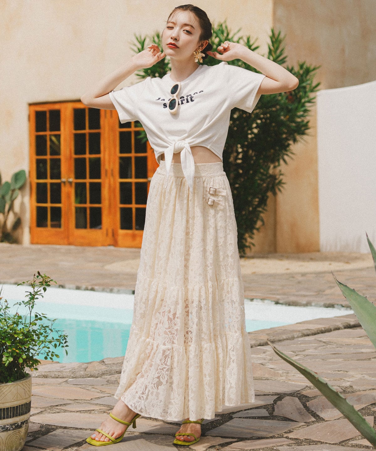 フロントリボンTシャツ