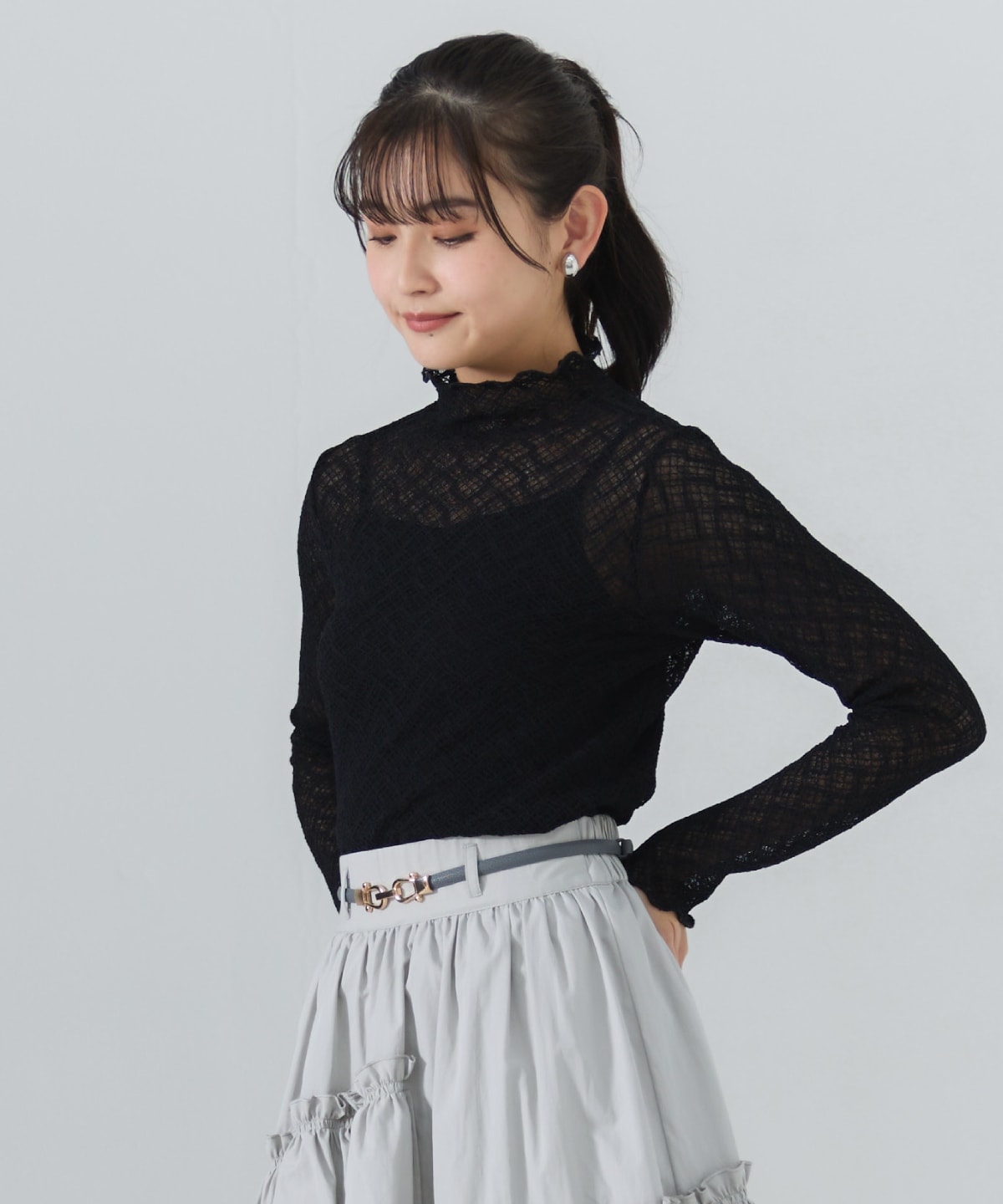 チェックレースハイネックトップス