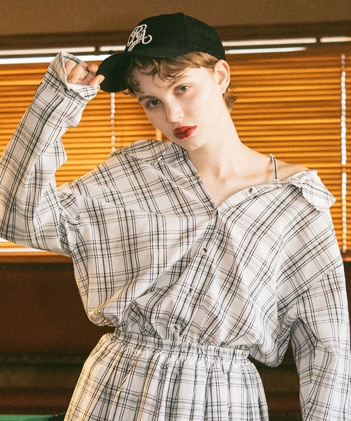 オリジナルロゴ刺繍キャップ