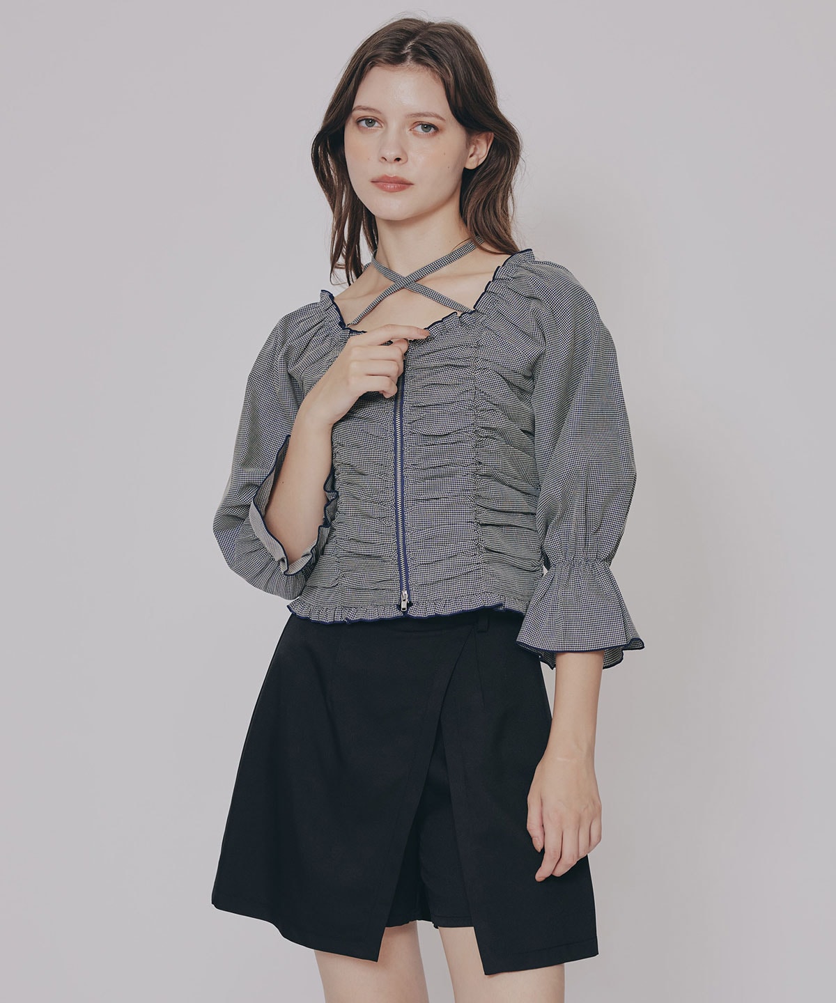 フロントZIPクロスギャザーブラウス