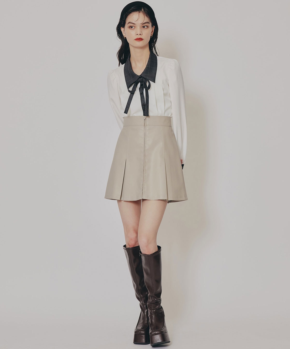 チェックバイカラーリボンタイブラウス