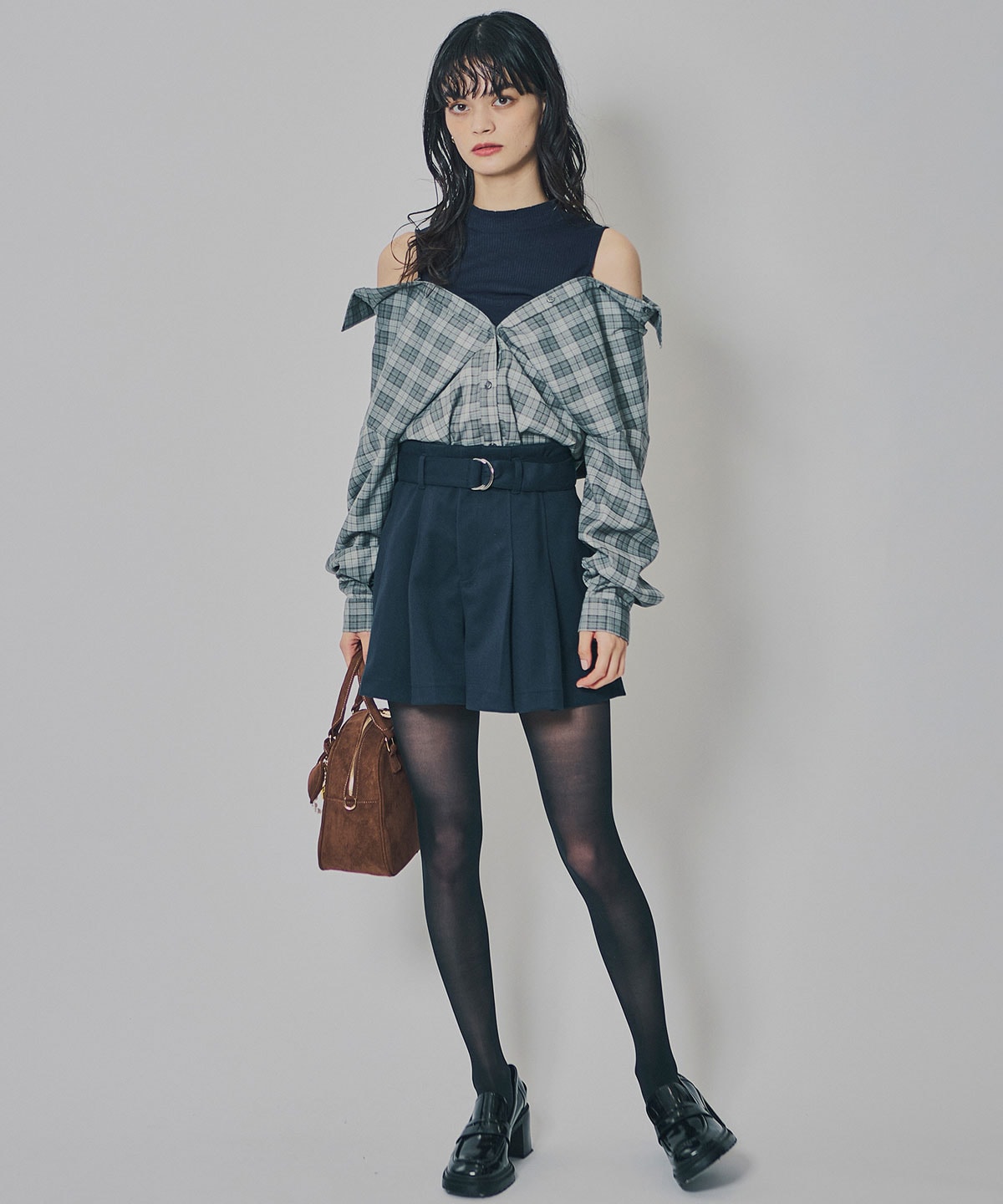 マルチウェイオフショルチェックシャツ×タンクトップ