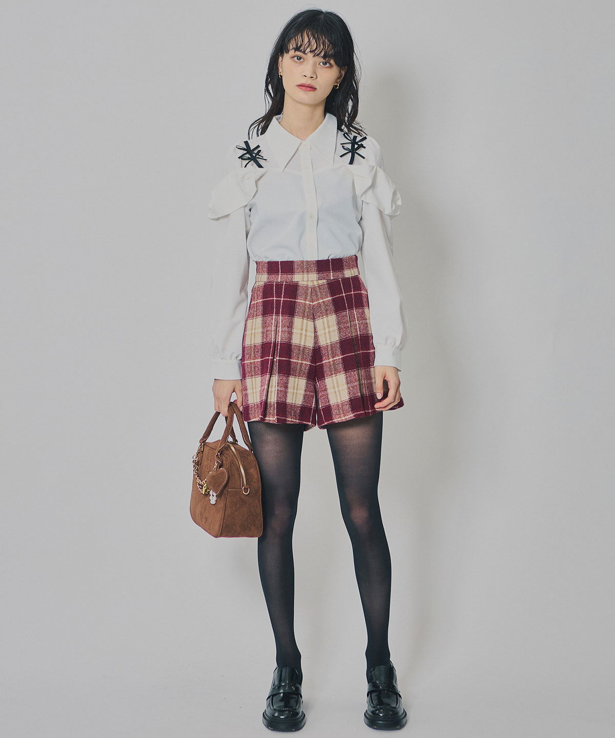 リボンフリルショルダーブラウス