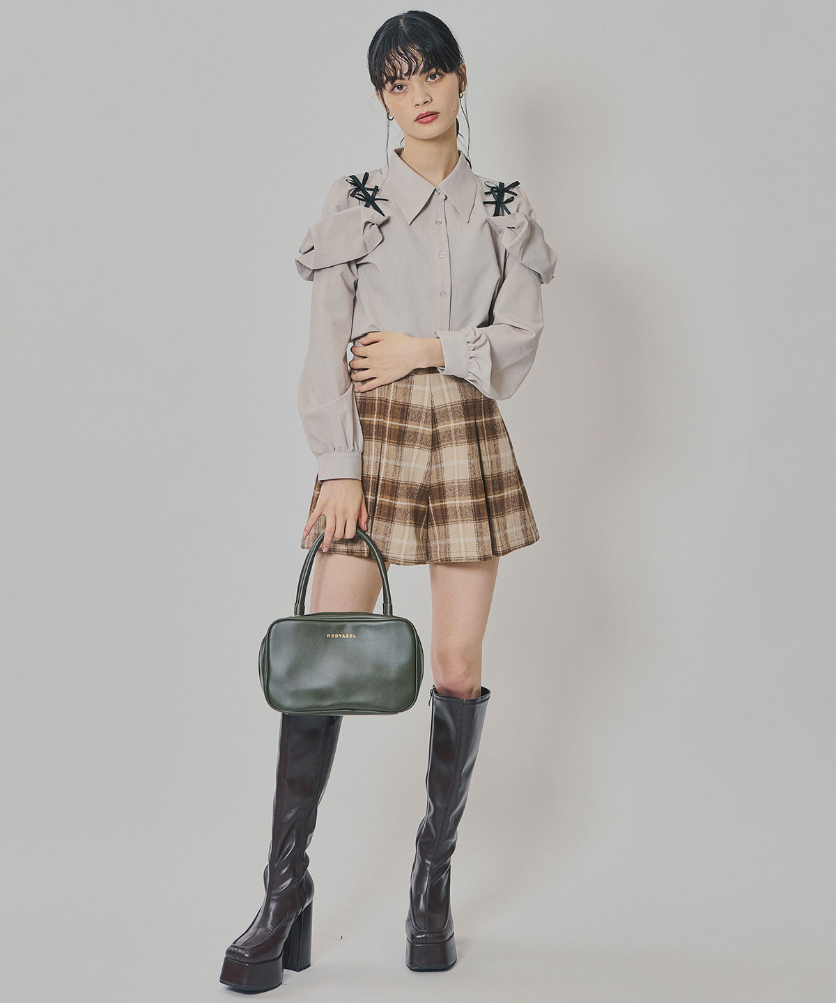 リボンフリルショルダーブラウス