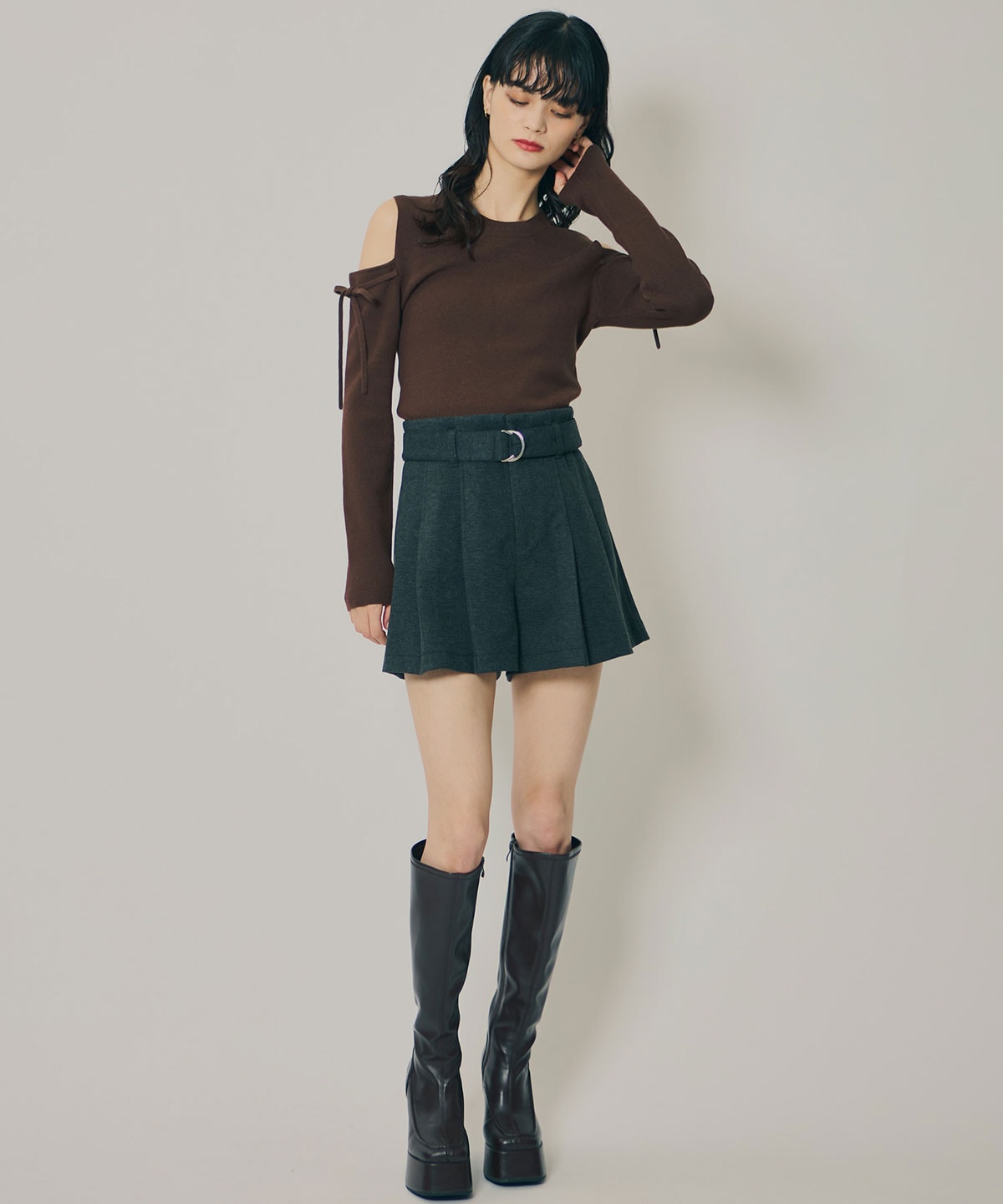 ウールライクタックショートパンツ