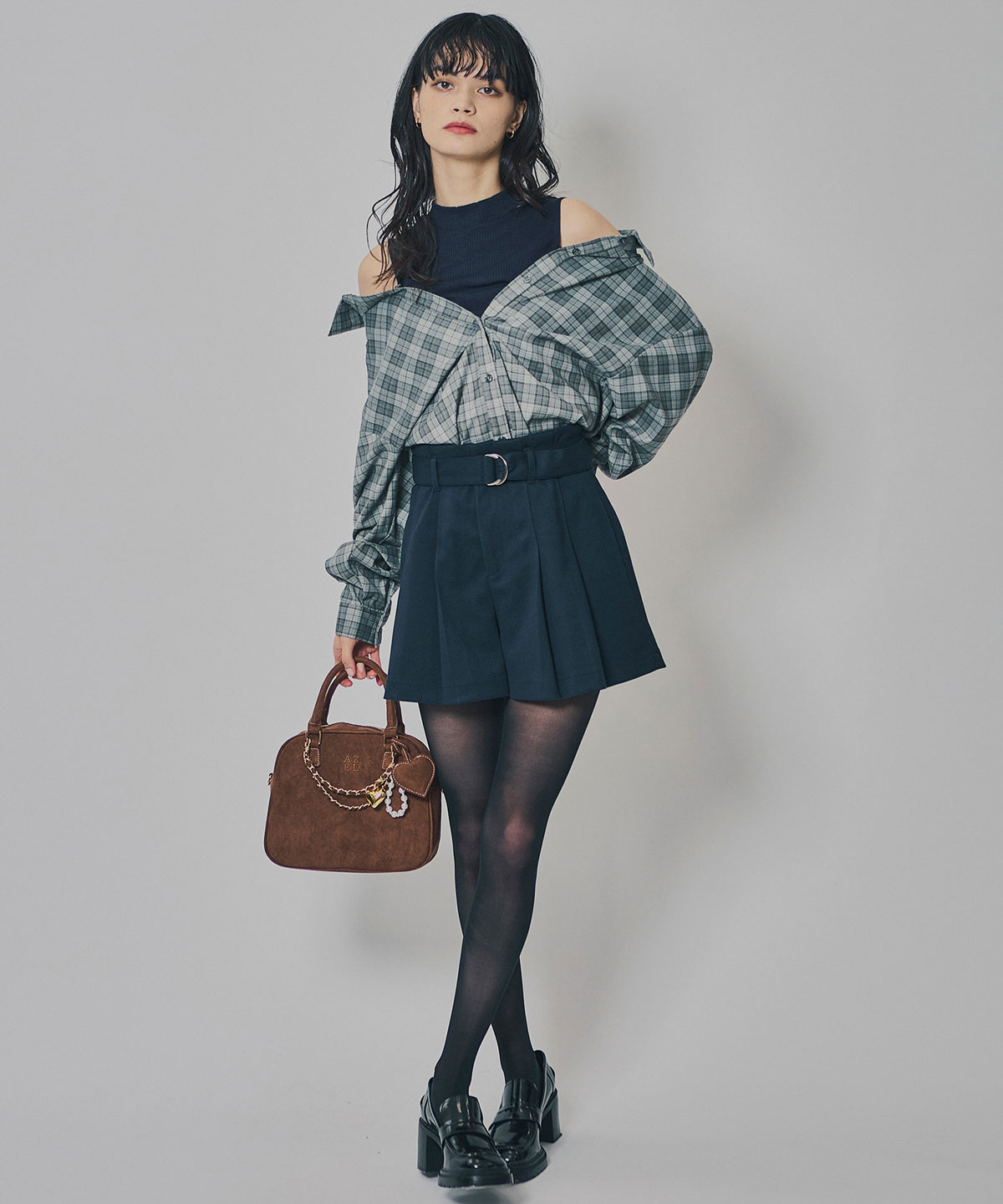 ウールライクタックショートパンツ