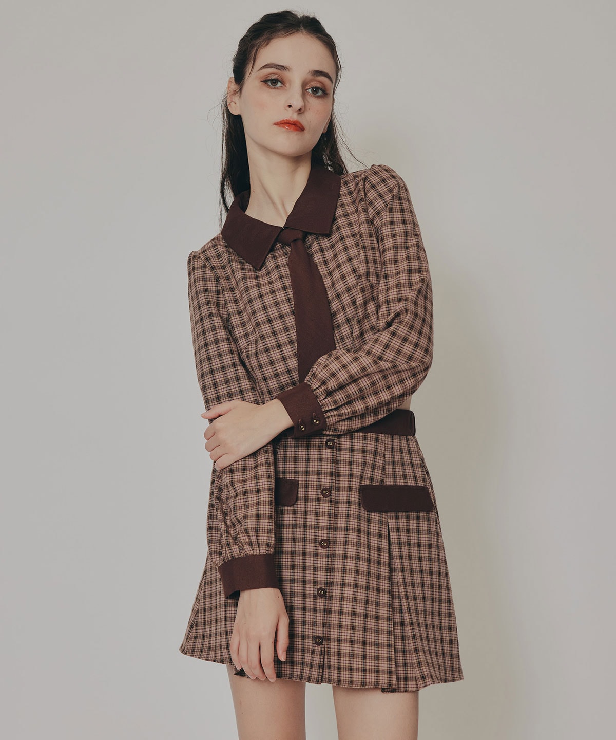 バイカラークラシックチェックブラウス×ミニスカートセットアップ