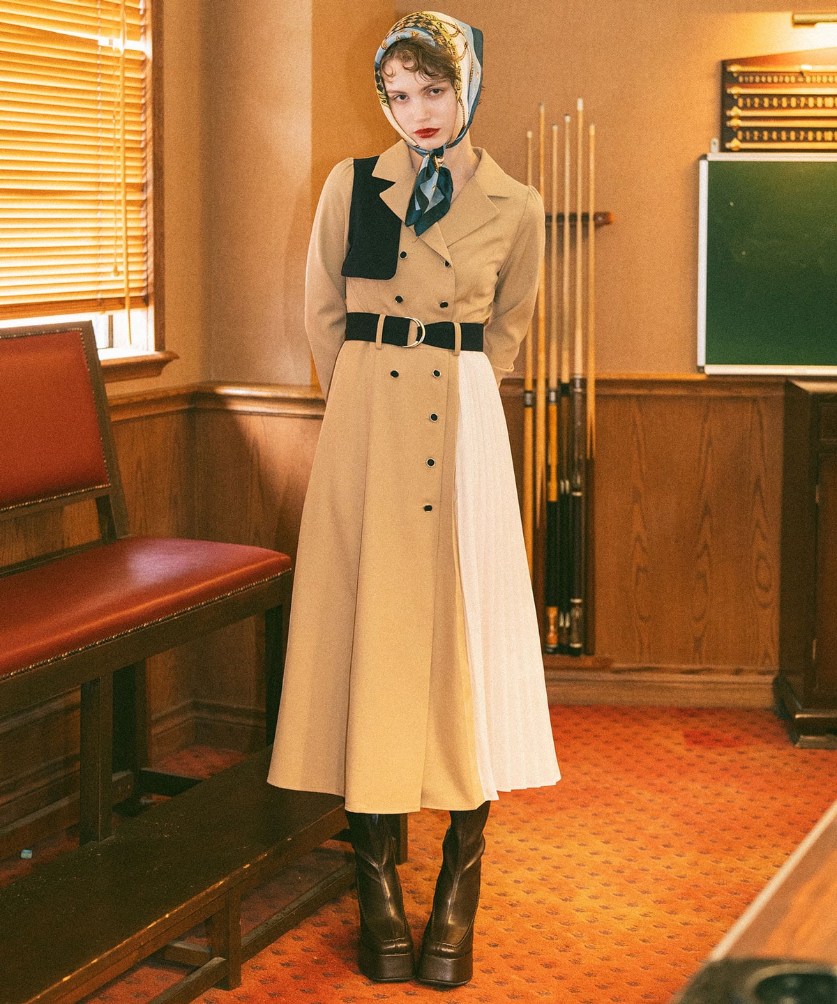 バイカラープリーツトレンチワンピース