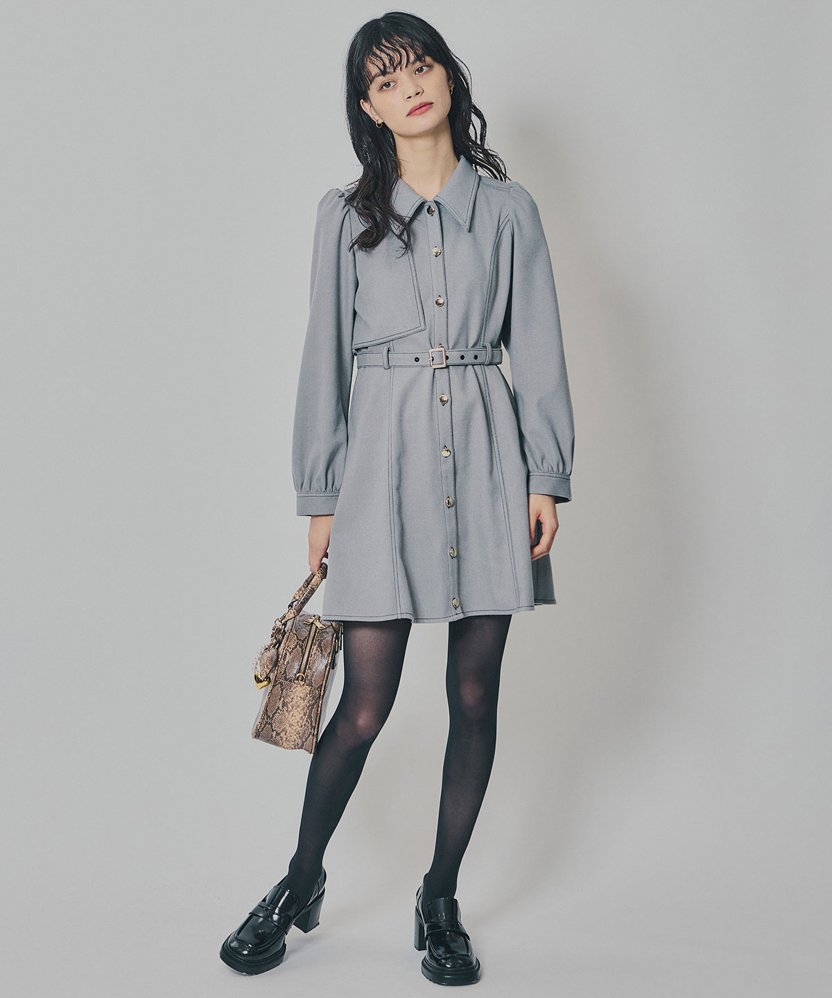 バイカラーステッチラインミニワンピース