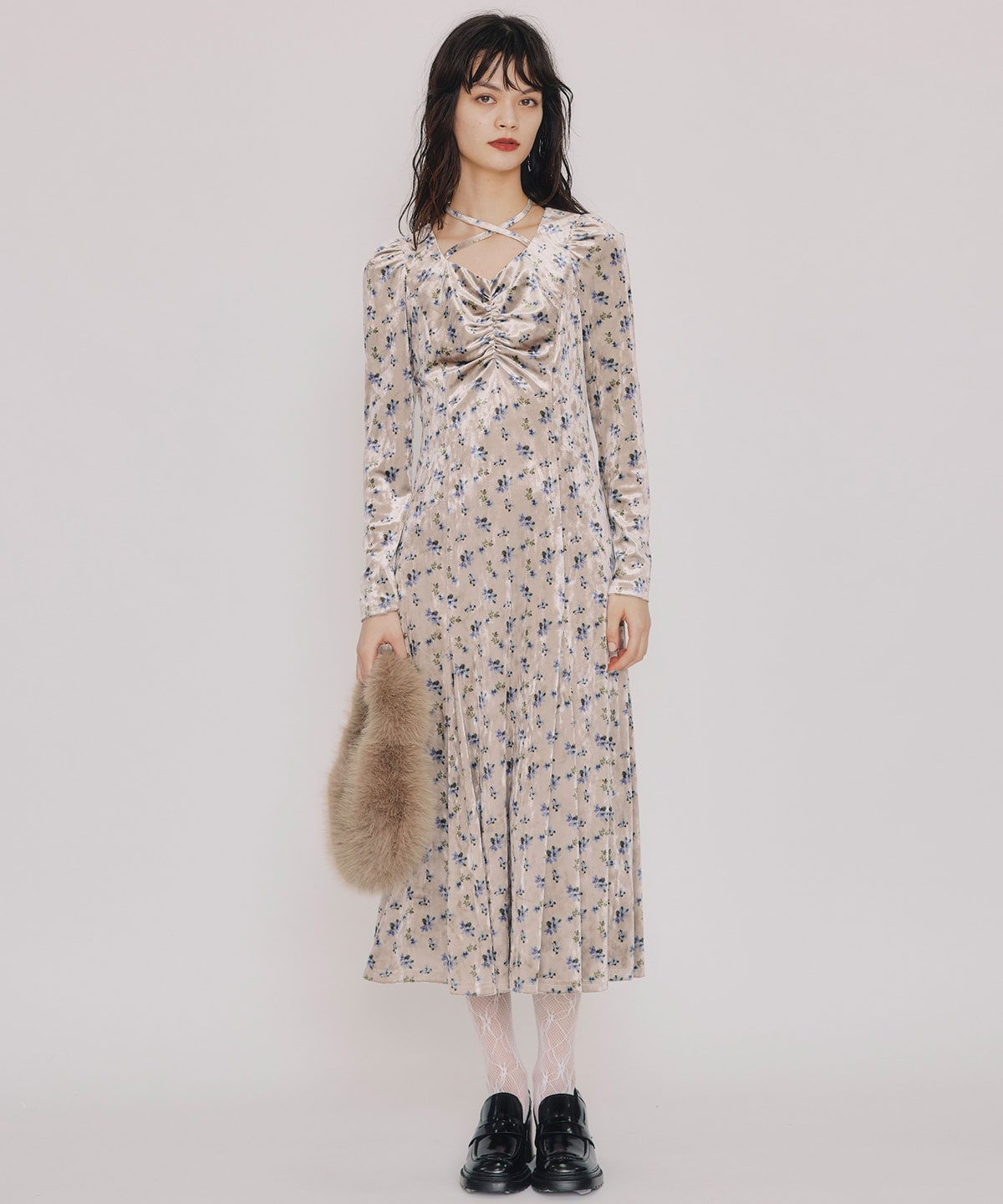 クロスリボンフラワーベロアロングワンピース