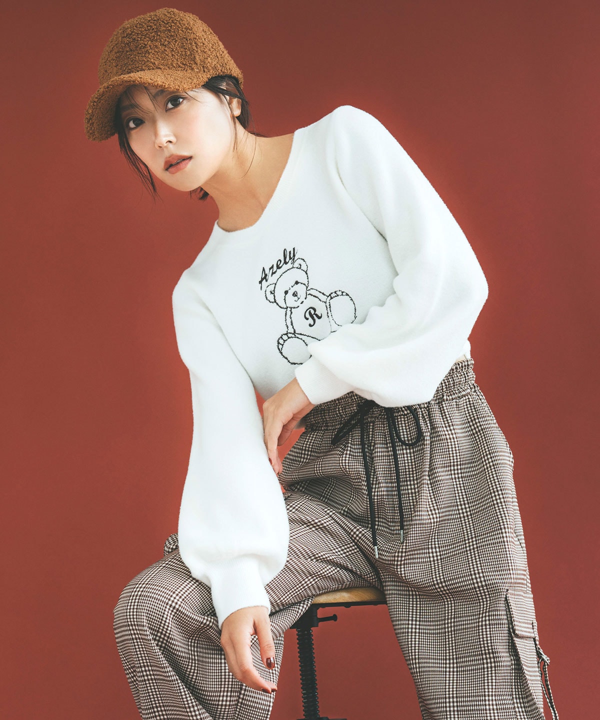 Azelyフラッフィニットプルオーバー