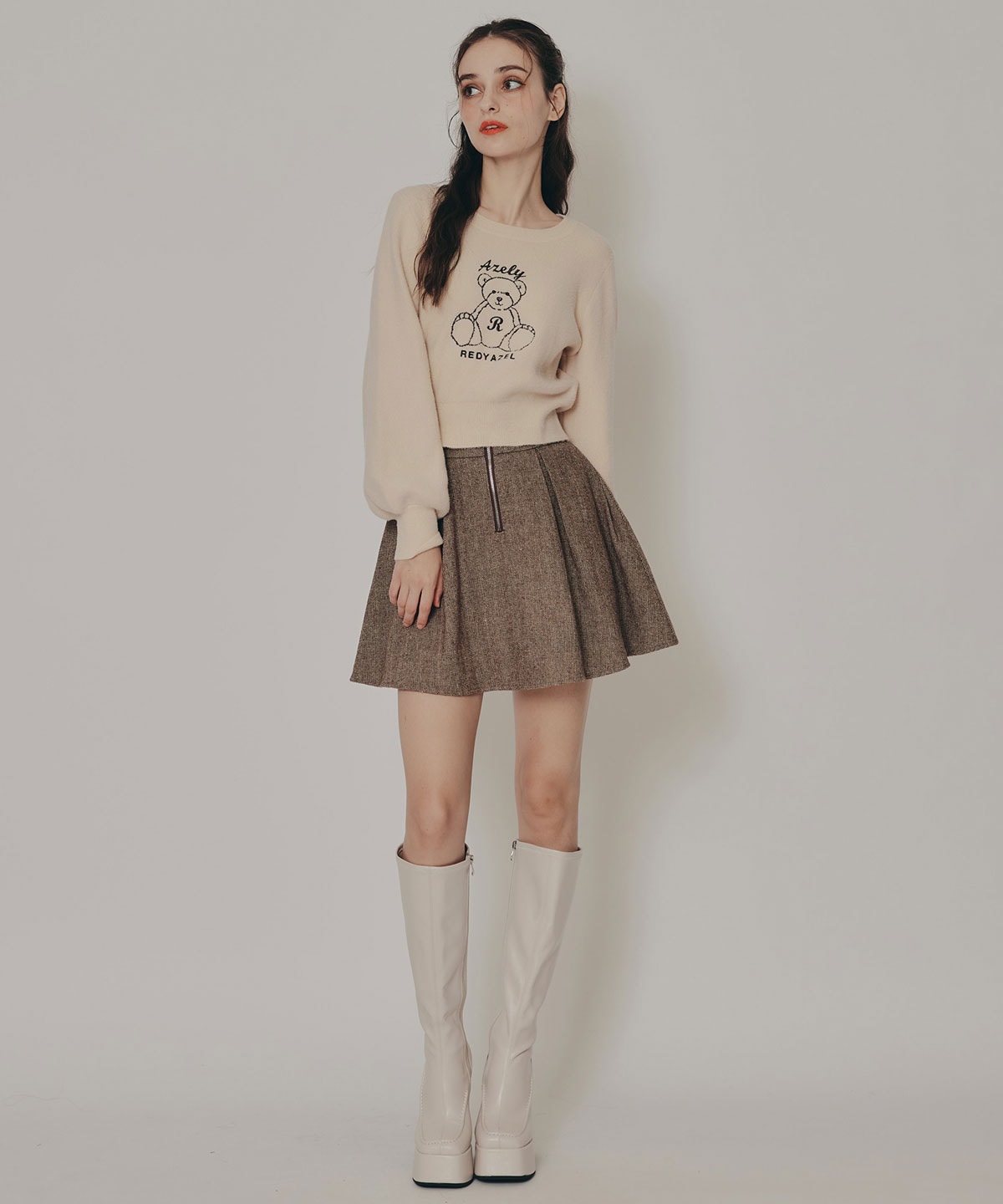 Azelyフラッフィニットプルオーバー