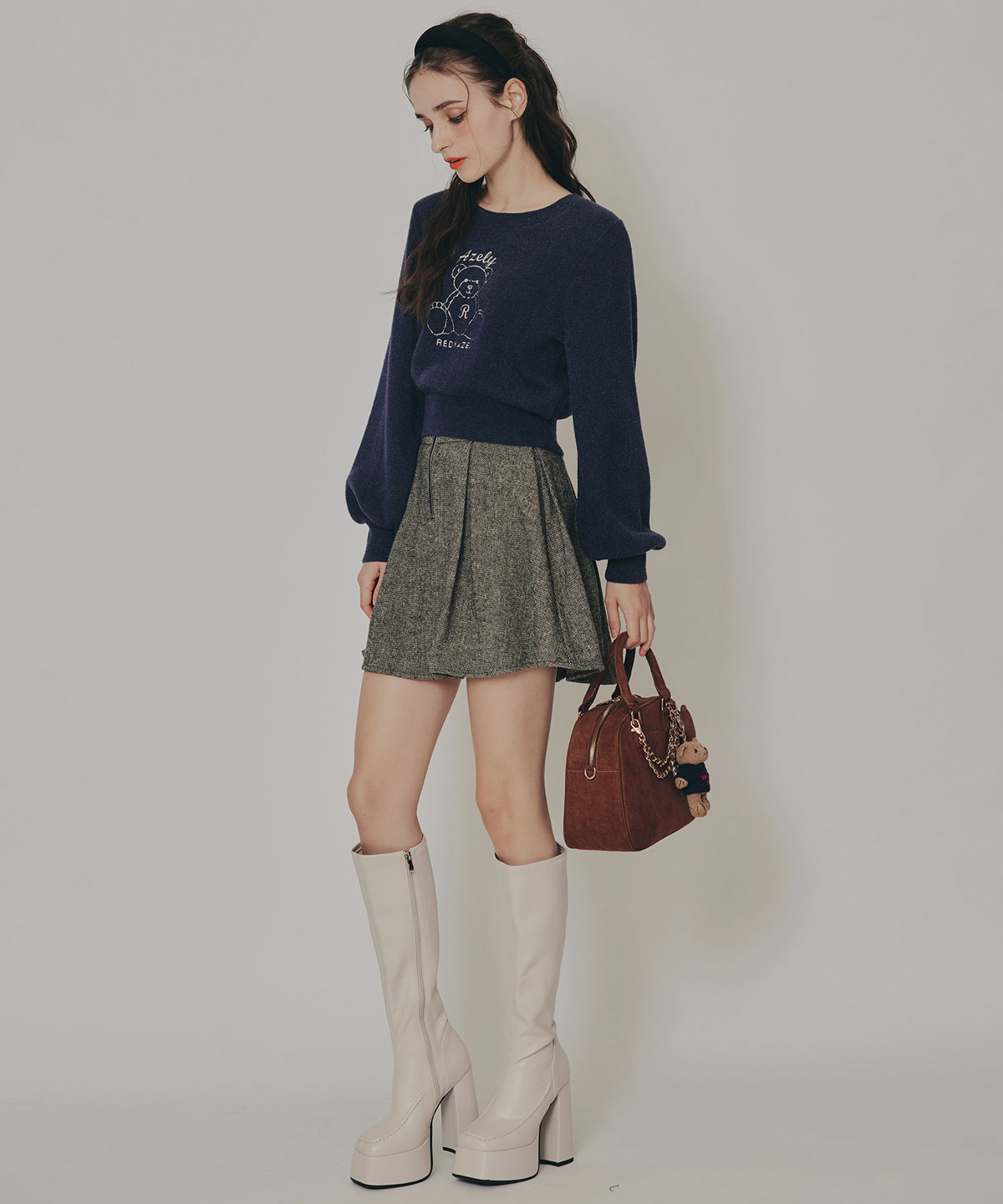 Azelyフラッフィニットプルオーバー