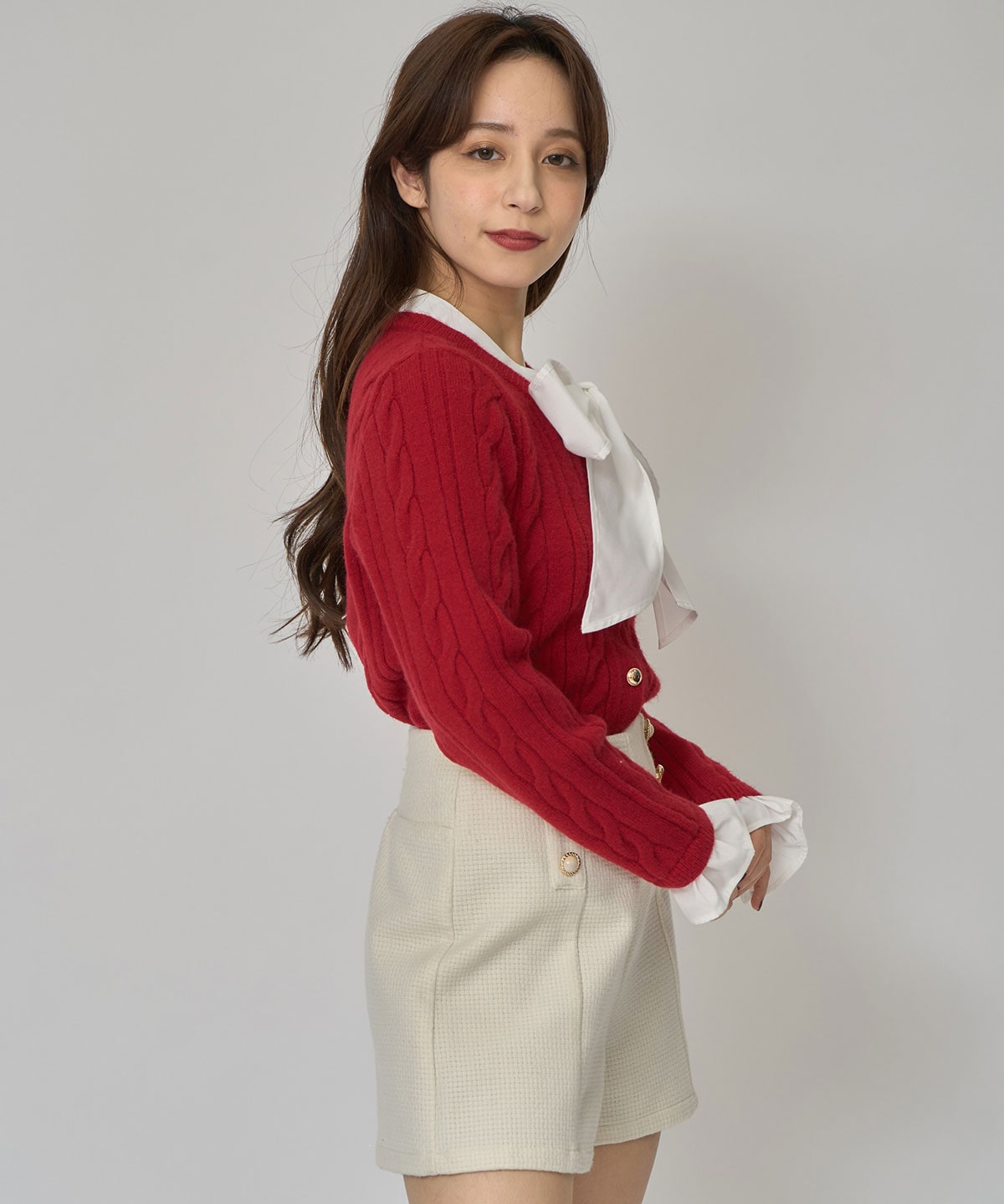 ボウタイケーブルニットプルオーバー