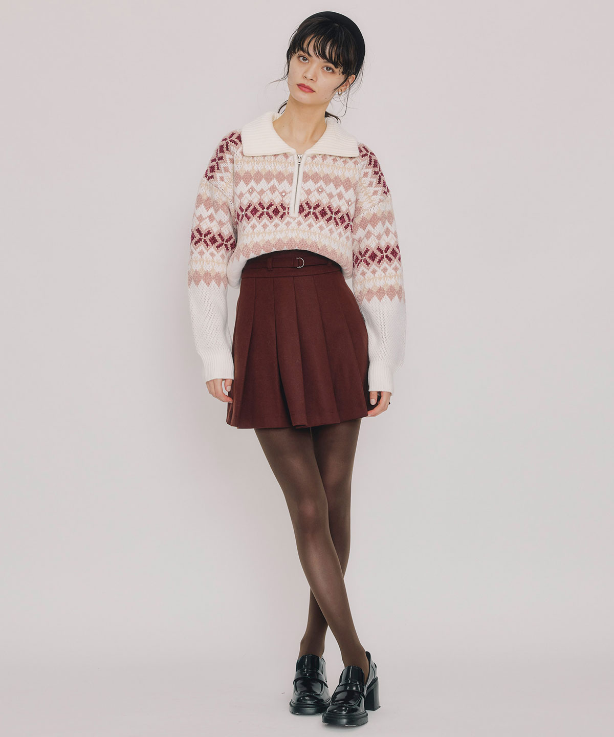 ビジューノルディックデザインニットプルオーバー