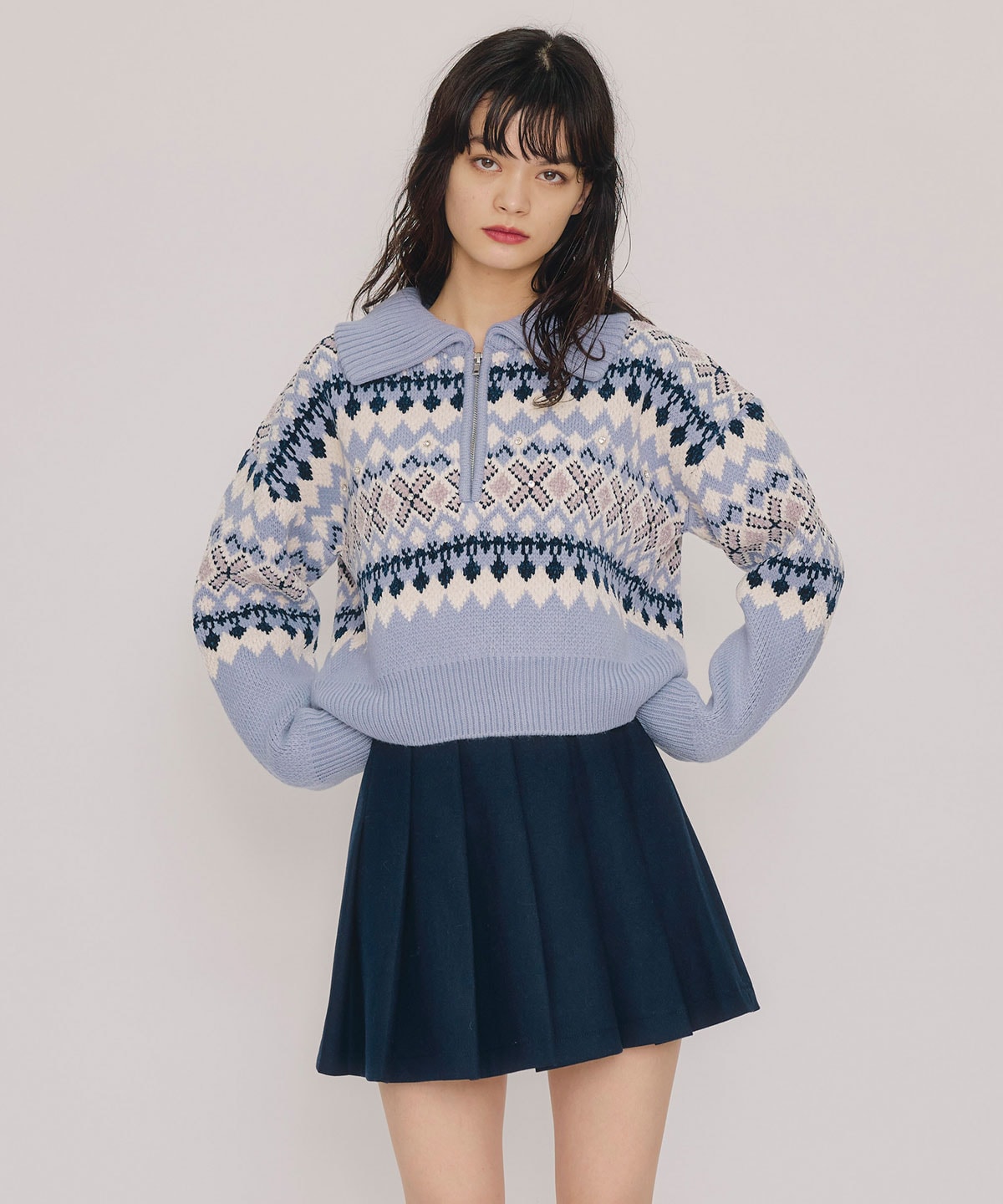 ビジューノルディックデザインニットプルオーバー