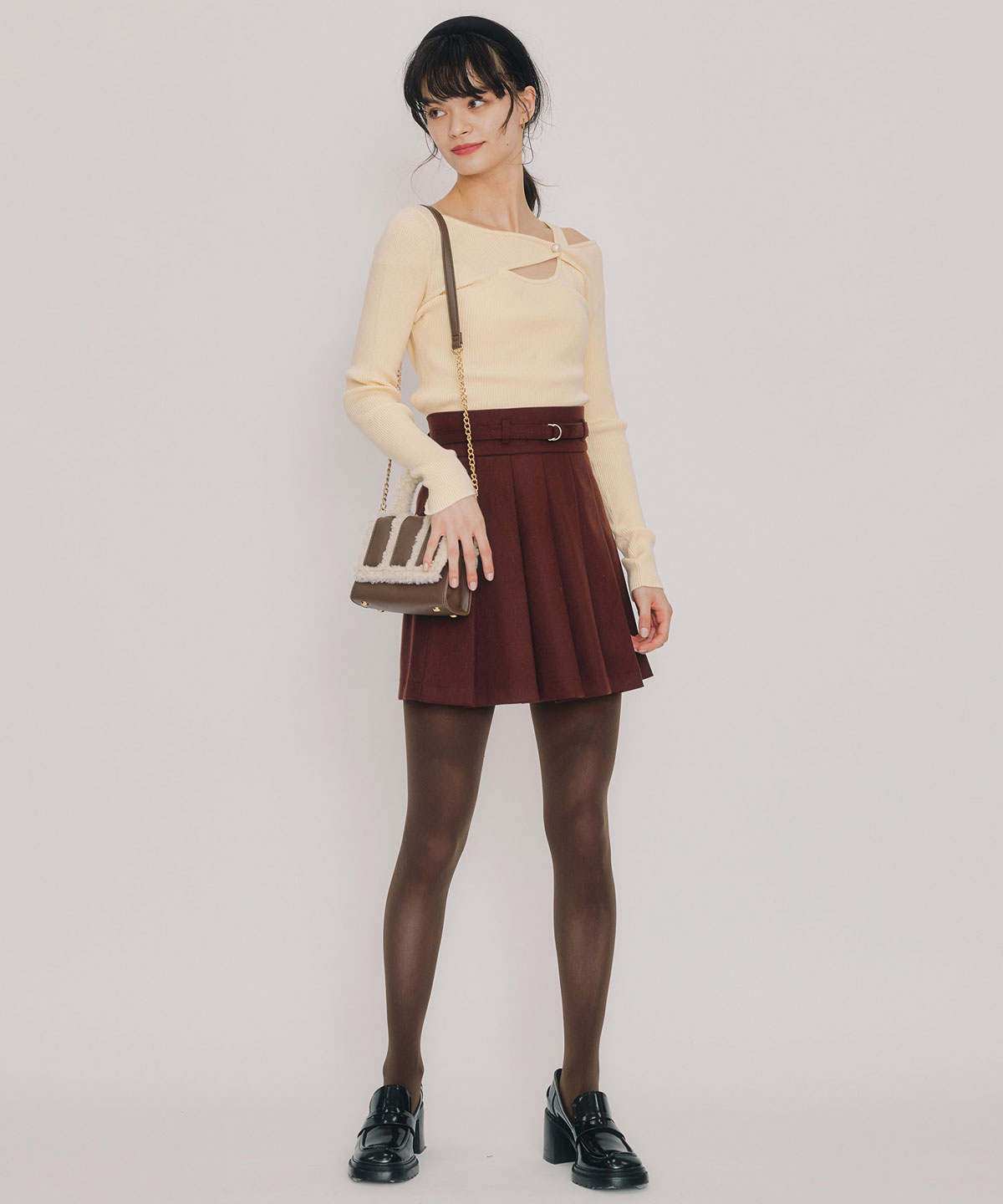 アシンメトリーレイヤードライクニットプルオーバー