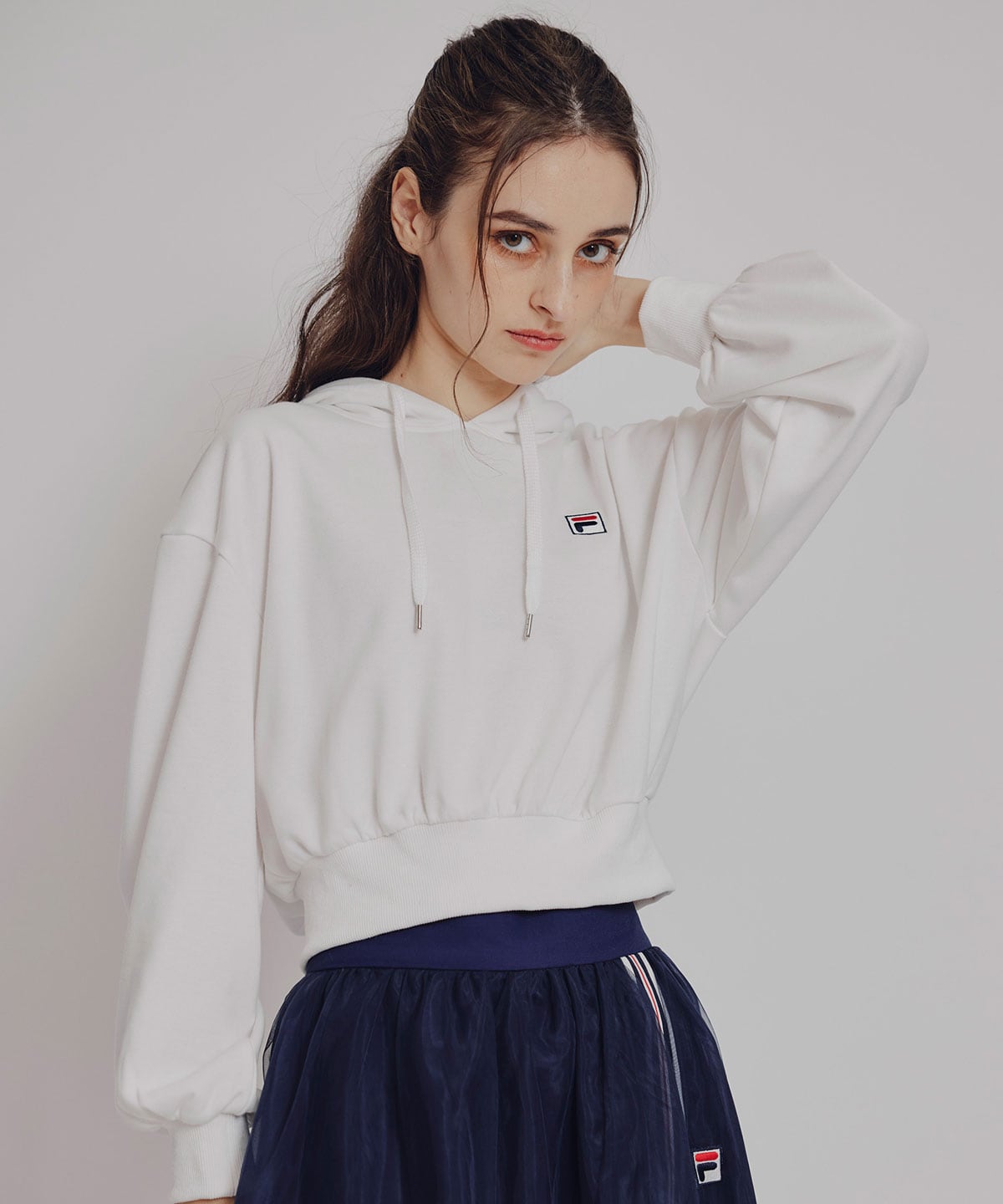 ［FILA×REDYAZEL］サガラロゴコンパクトフーディ