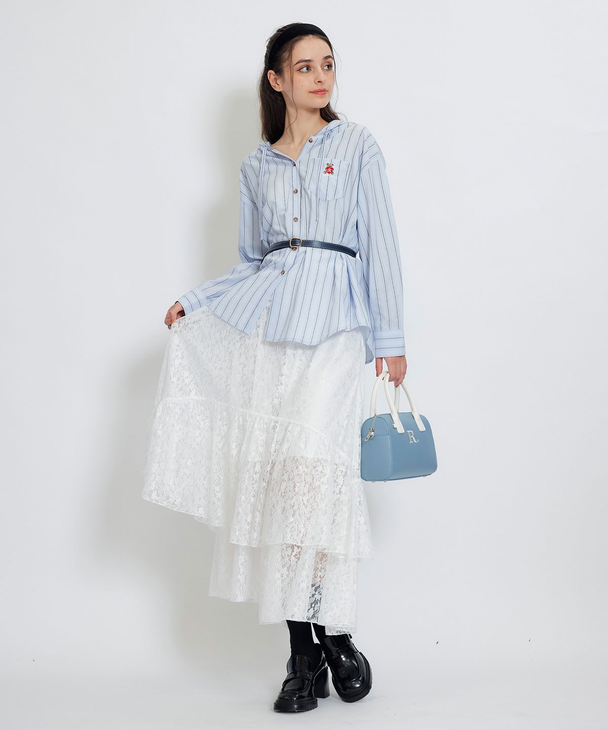 【2/13(金) 昼12時発売開始】Azelyハートストライプフードシャツブラウス