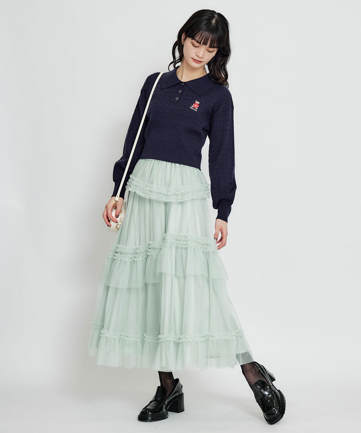 ソフトチュールフリルロングスカート