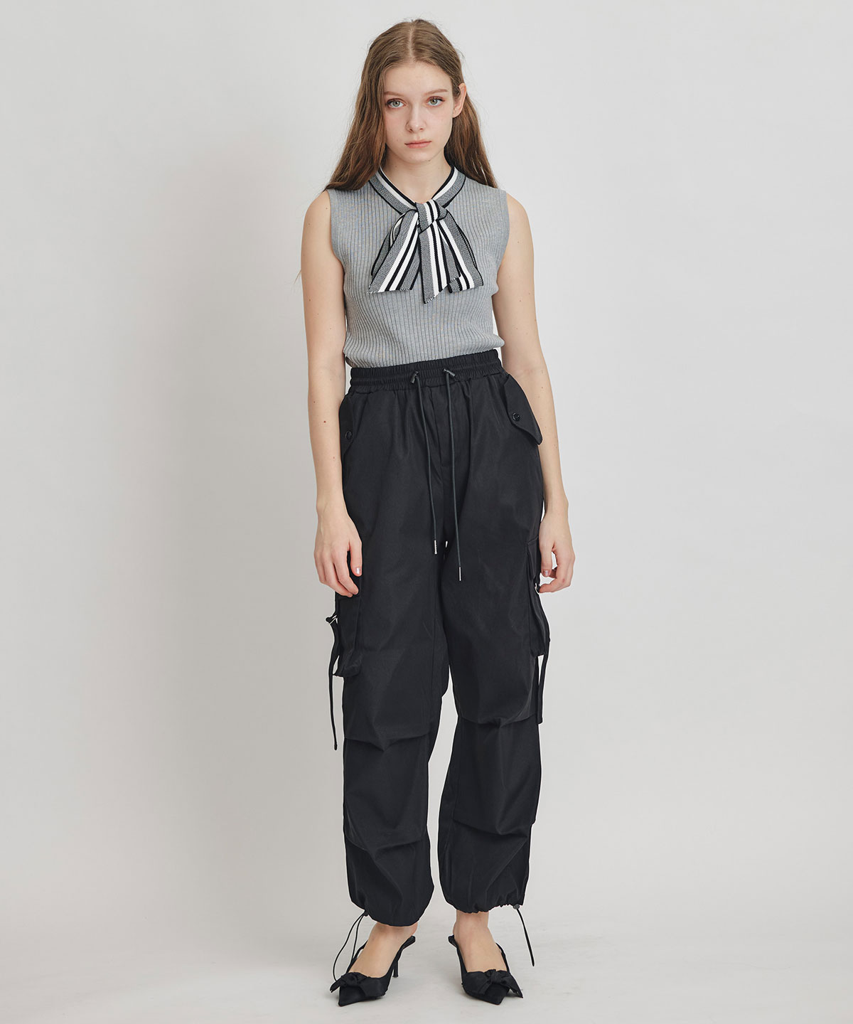 タブフラップポケットカーゴパンツ