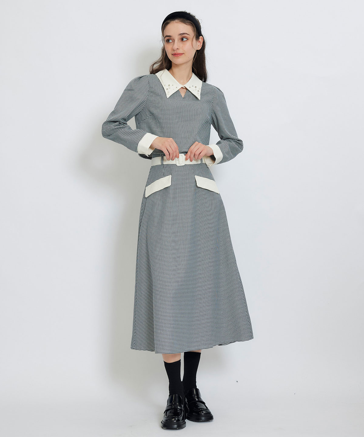 ビジューカラーコンパクトブラウス×バイカラーロングフレアスカートセットアップ