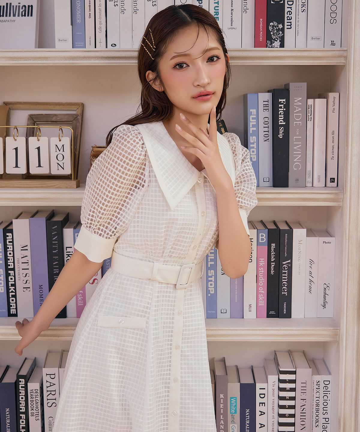 シアーチェックビッグカラーフレアロングワンピース