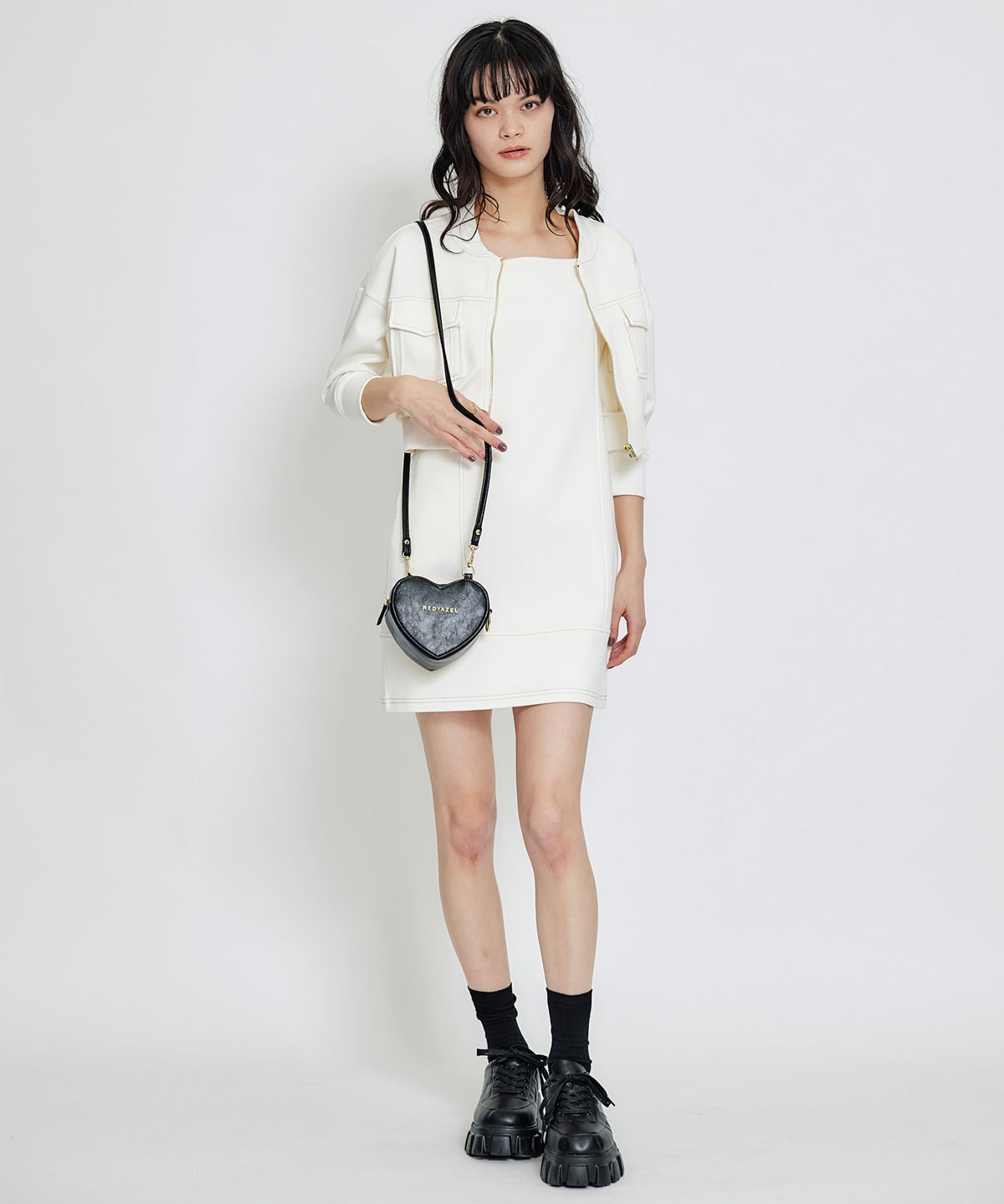 【セットアップ可能】バイカラーステッチカットミニワンピース