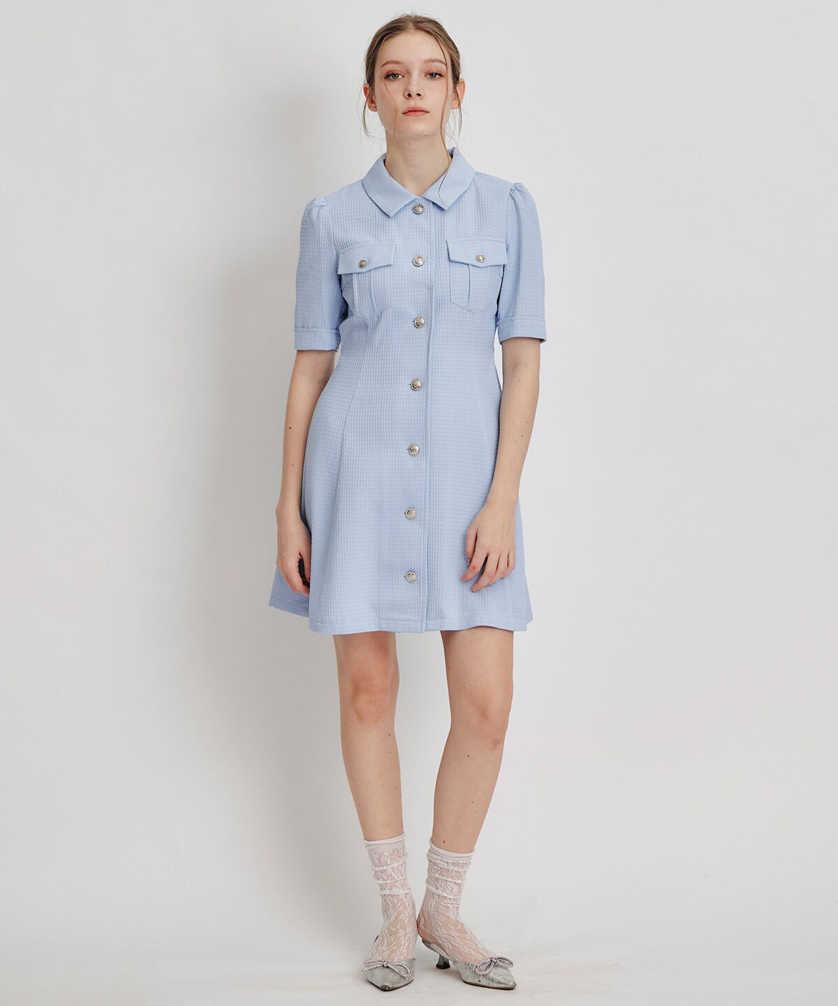 エンブレムボタンワッフルミニシャツワンピース