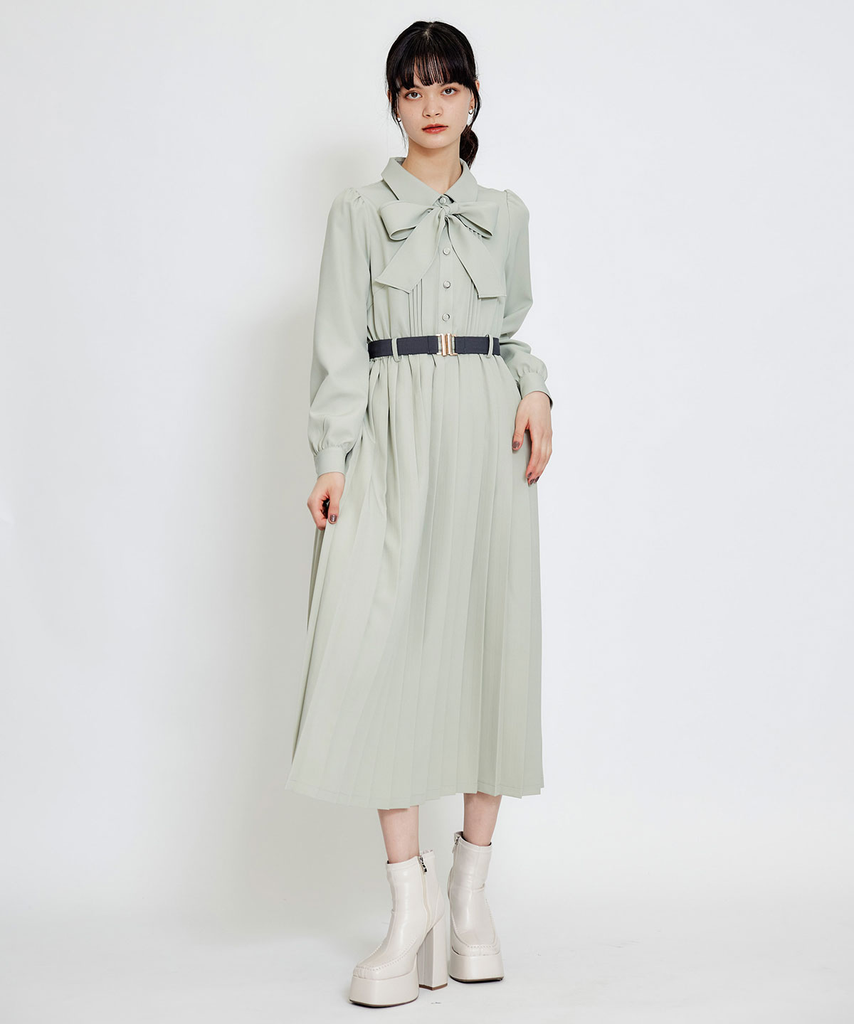 リボンタイプリーツロングシャツワンピース